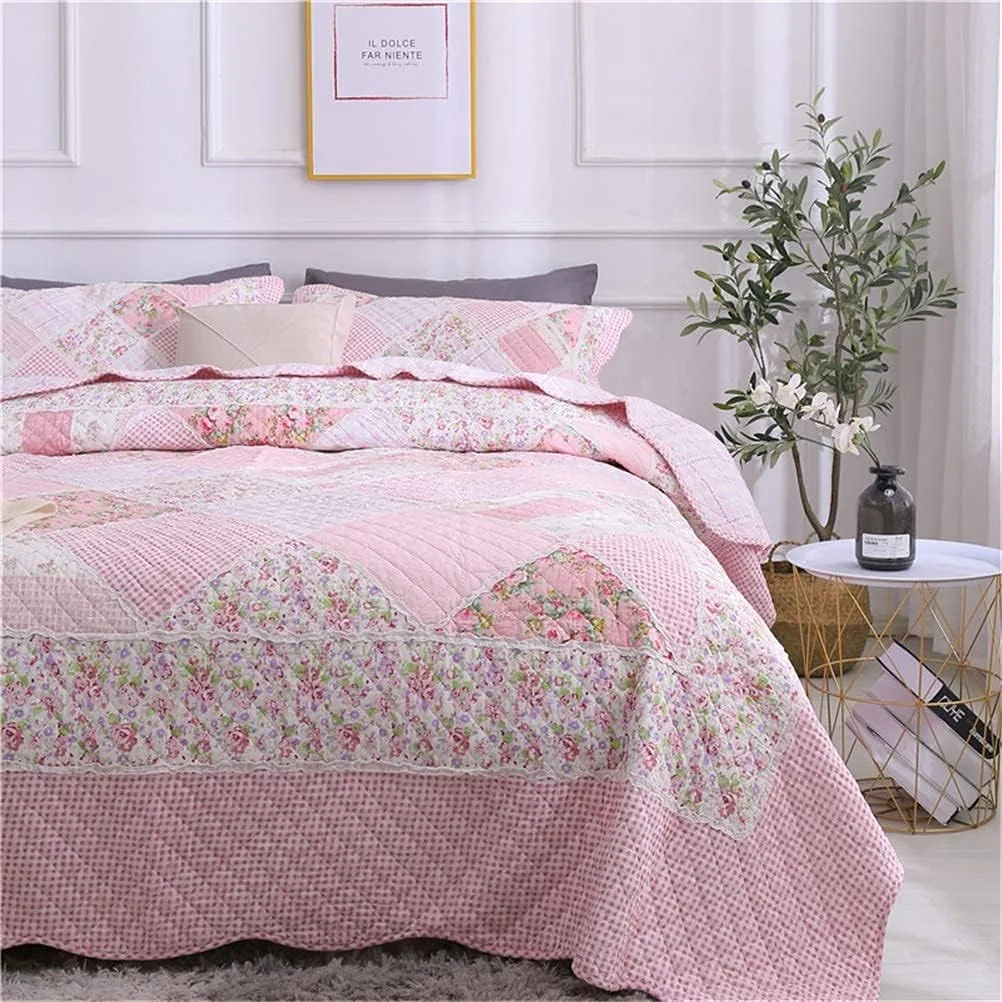 ست روتختی سه تکه طرح تکه دوزی شده، شامل 1 روتختی صورتی و 2 روبالشتی، مناسب تخت کینگ