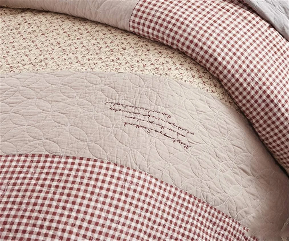 لحاف پنبه‌ای GBMULG، ست ۳ تکه روانداز دو رو، رو تختی تکه دوزی شده نرم مناسب تخت ۱۳۵/۱۵۰، ۲۳۰x۲۵۰ سانتی‌متر + ۲ عدد روبالشتی ۵۰x۷۰ سانتی‌متر، قرمز، ۴ تکه، قرمز-۳ تکه