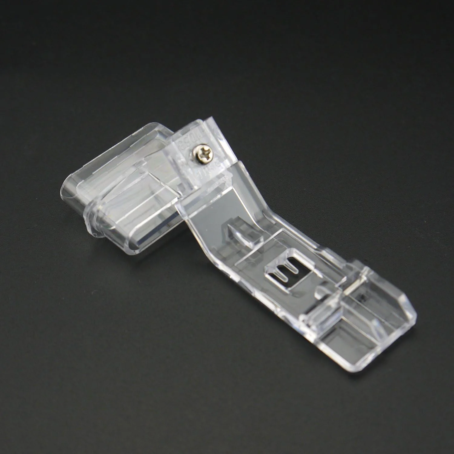 پایه لب تو (Hemming Foot) دریم استیچ مدل 412671401 (4126714-01, H10833) کیفیت اورجینال مناسب برای Husqvarna Huskylock 905, 910, 936 (S21, S25)، Pfaff Coverlock 3.0 & 4.0، Overlock، Singer QuantumLock 412671401