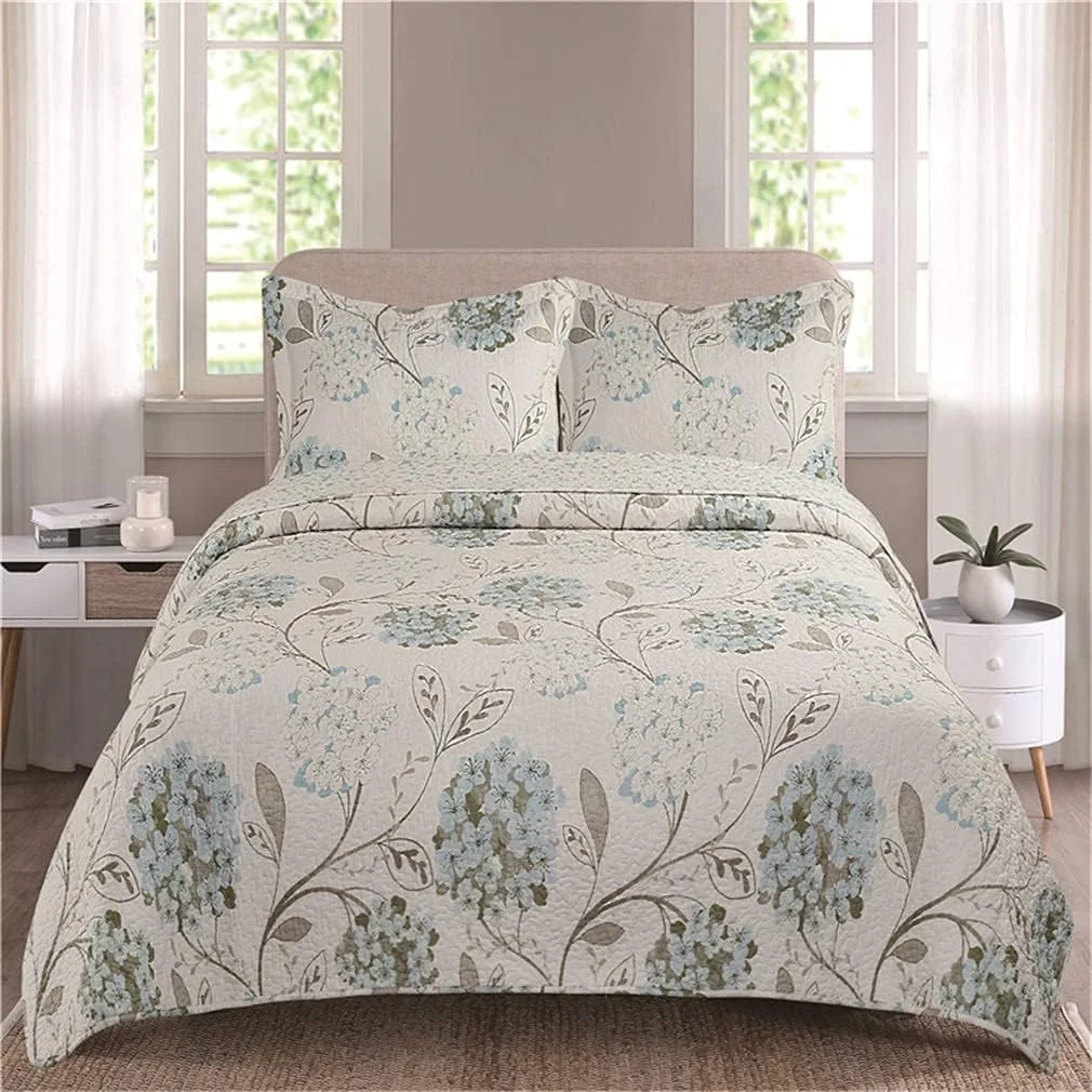 روتختی دست‌دوز تکه‌دوزی شده، ۳ تکه، جنس پنبه، ۲۳۰ در ۲۵۰ سانتی‌متر + ۵۰ در ۷۰ سانتی‌متر در ۲ عدد، مناسب برای تخت ۱۵۰ یا ۱۳۵، دو رو