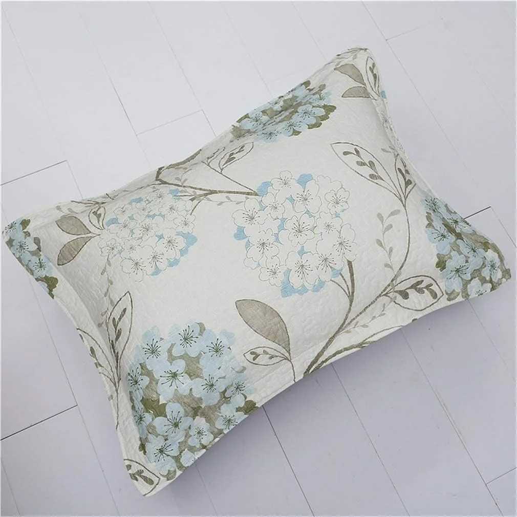 روتختی دست‌دوز تکه‌دوزی شده، ۳ تکه، جنس پنبه، ۲۳۰ در ۲۵۰ سانتی‌متر + ۵۰ در ۷۰ سانتی‌متر در ۲ عدد، مناسب برای تخت ۱۵۰ یا ۱۳۵، دو رو