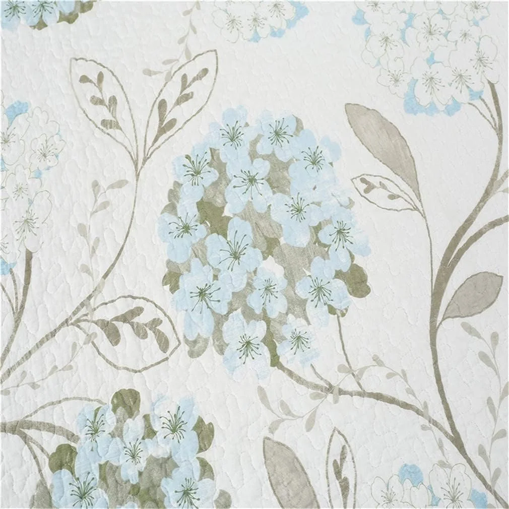 روتختی دست‌دوز تکه‌دوزی شده، ۳ تکه، جنس پنبه، ۲۳۰ در ۲۵۰ سانتی‌متر + ۵۰ در ۷۰ سانتی‌متر در ۲ عدد، مناسب برای تخت ۱۵۰ یا ۱۳۵، دو رو