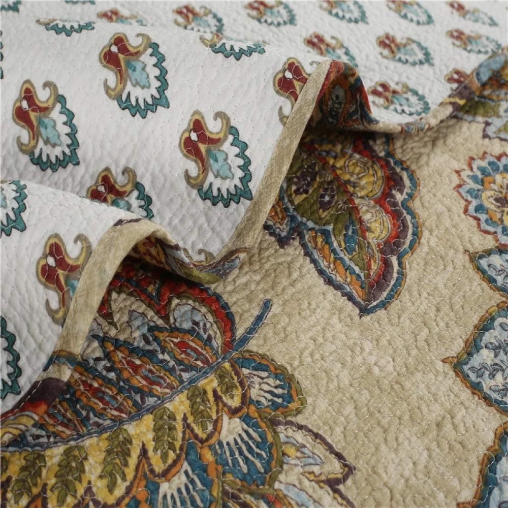 ست روتختی پنبه‌ای طرح‌دار سایز کینگ، سبک و گرم، شامل روتختی طرح برجسته و دو روبالشتی، ابعاد 230X250 سانتی‌متر