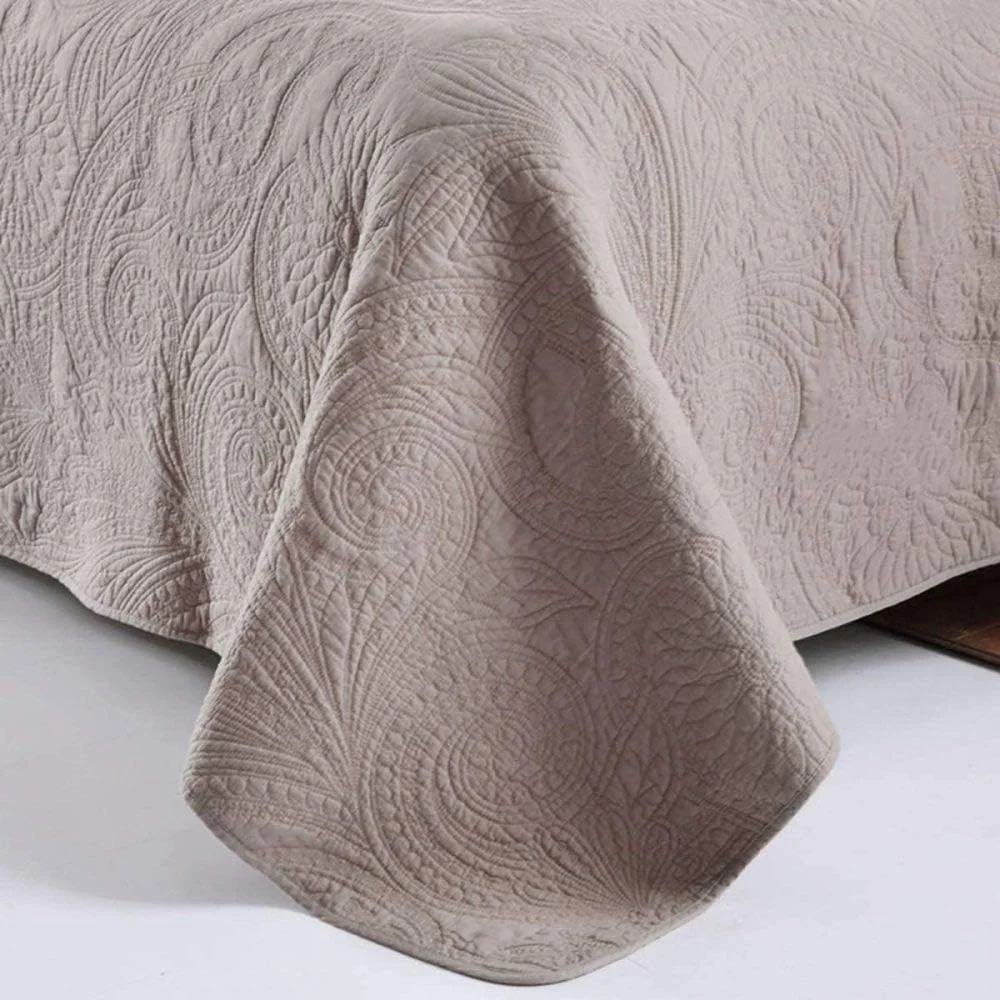 ست روتختی کینگ سایز پنبه‌ای طرح‌دار، لحاف سبک و گرم، رو تختی برجسته، ست روتختی 3 تکه شامل رو تختی و 2 روبالشی، خاکستری - 230X250CM