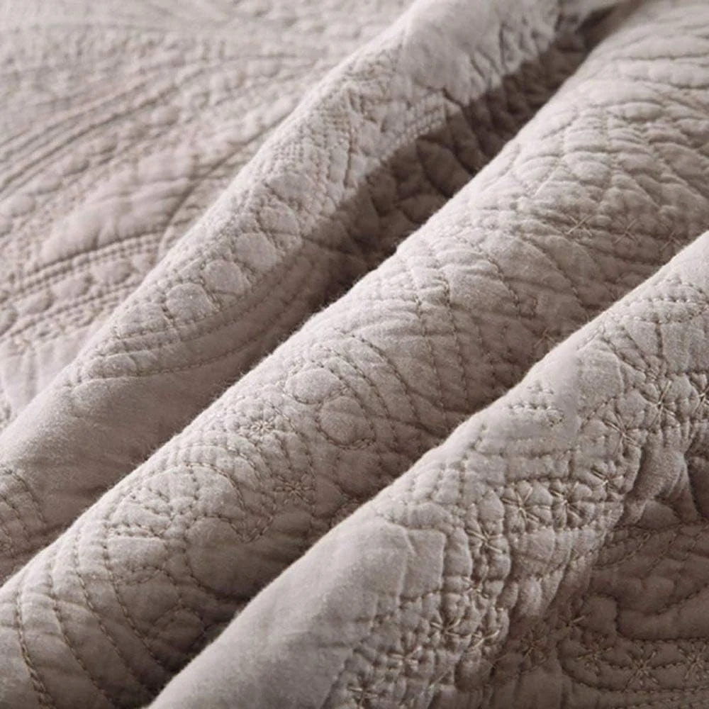 ست روتختی کینگ سایز پنبه‌ای طرح‌دار، لحاف سبک و گرم، رو تختی برجسته، ست روتختی 3 تکه شامل رو تختی و 2 روبالشی، خاکستری - 230X250CM