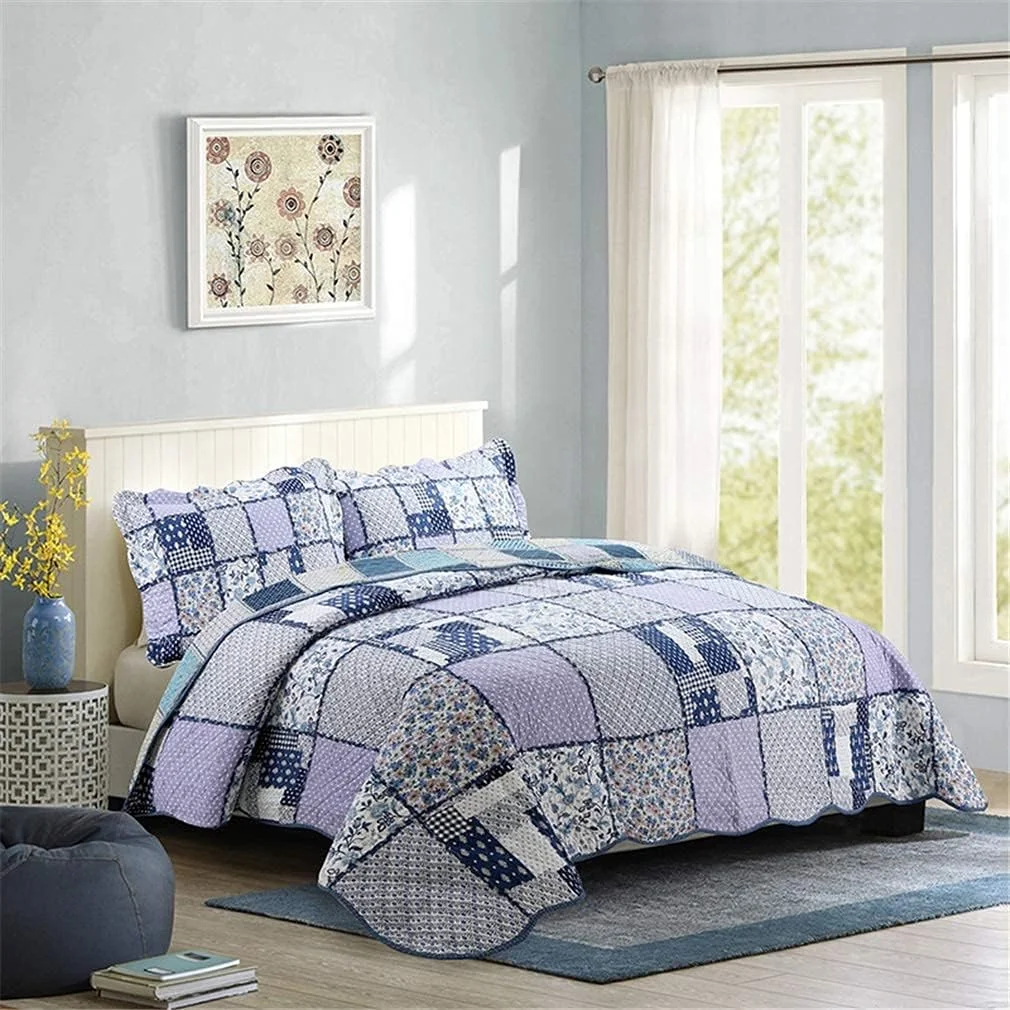 ست روتختی سه تکه طرح گلدار، لحاف پنبه‌ای تکه‌دوزی شده، مناسب تخت دو نفره، شامل لحاف و 2 روبالشی، 230 در 250 سانتی‌متر