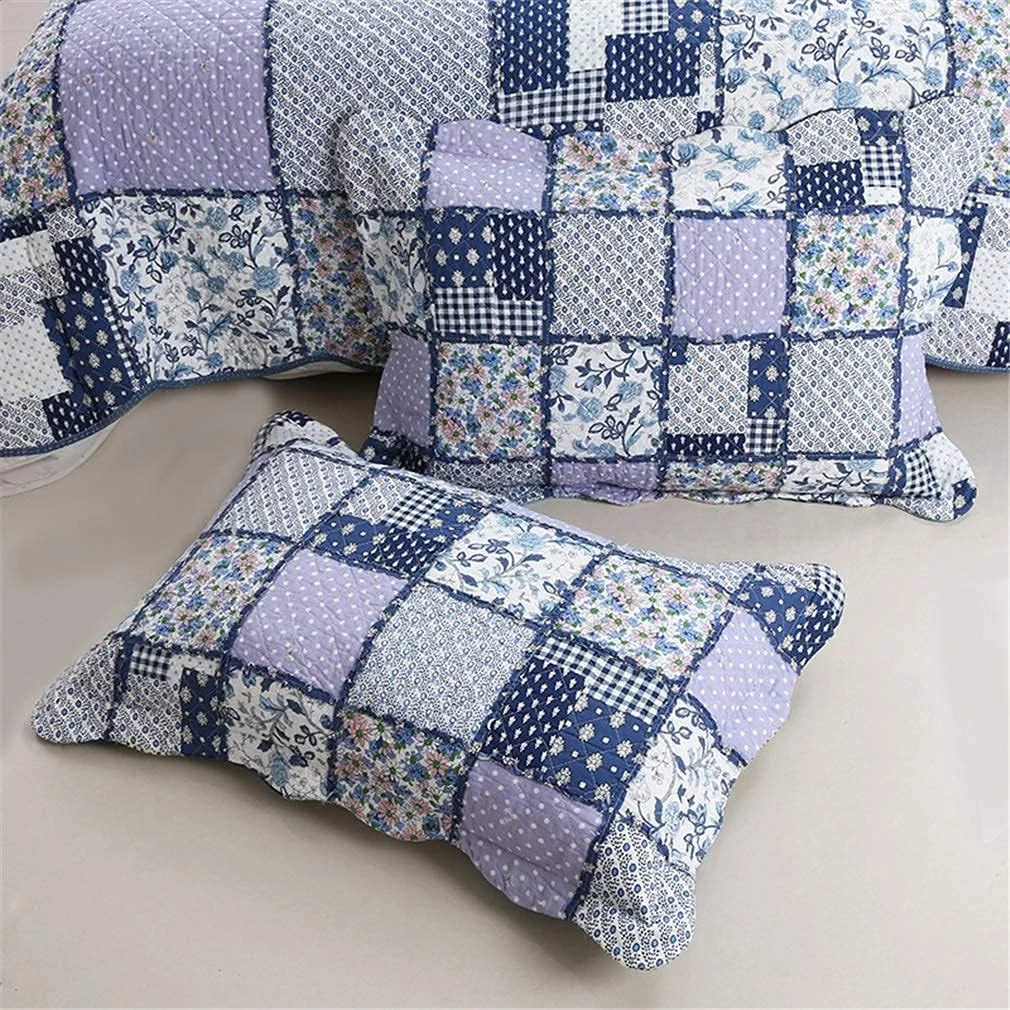 ست روتختی سه تکه طرح گلدار، لحاف پنبهای تکهدوزی شده، مناسب تخت دو نفره، شامل لحاف و 2 روبالشی، 230 در 250 سانتیمتر ست روتختی سه تکه طرح گلدار، لحاف پنبهای تکهدوزی شده، مناسب تخت دو نفره، شامل لحاف و 2 روبالشی، 230 در 250 سانتیمتر