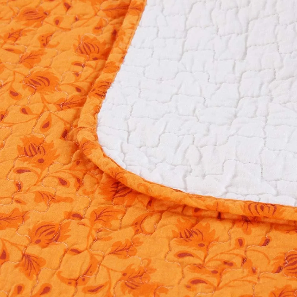 روتختی طرح دار + 2 عدد رو بالشتی پنبه ای سفید طرح گل آفتابگردان مناسب تخت دونفره، روتختی نرم و سبک وزن دو رو برای تزئین تخت خواب