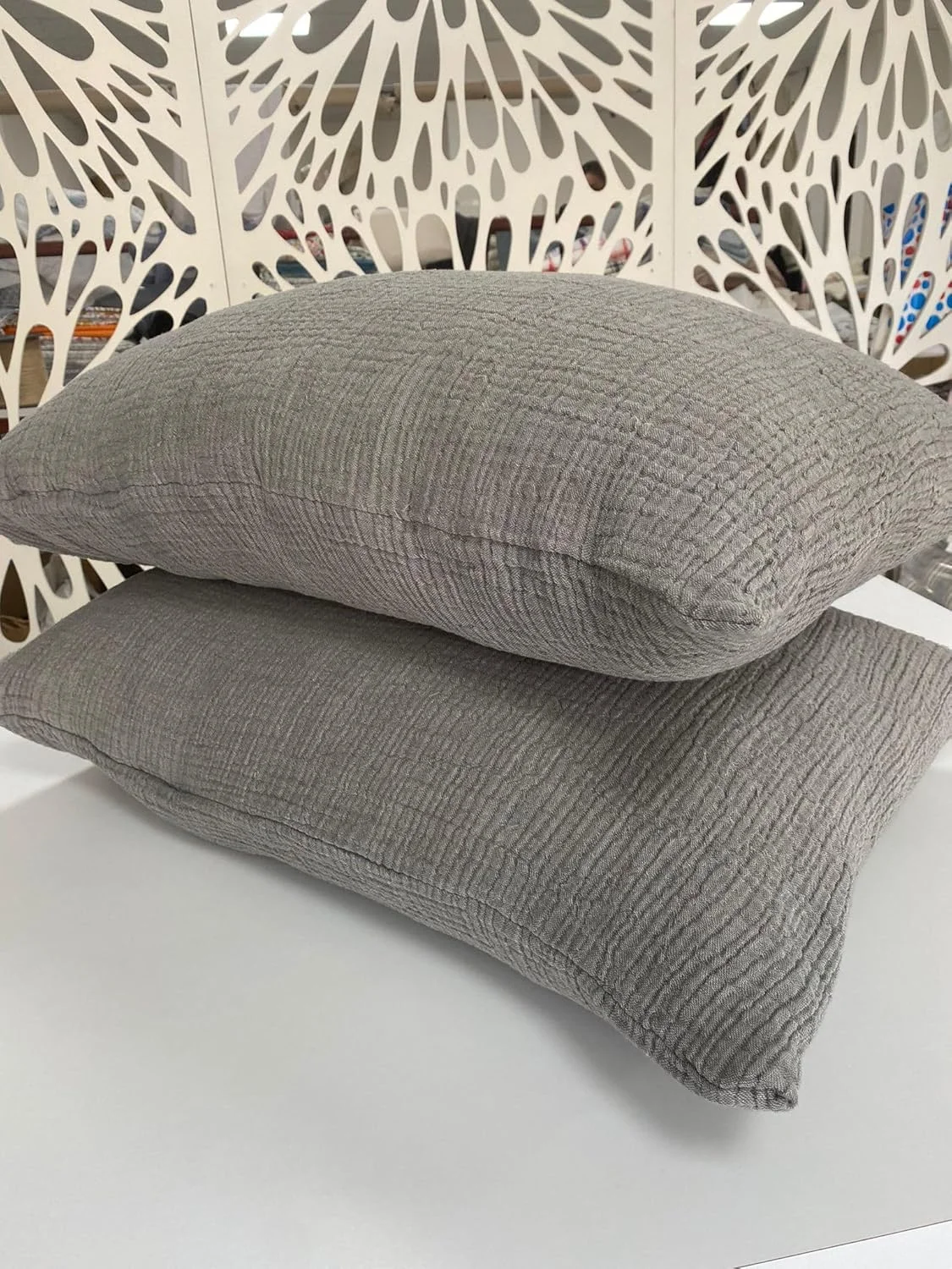 پتو ململ پنبه ای 100٪، رو تختی 4 لایه، روکش تخت ململ پنبه ای نرم، رو تختی دو طرفه، خاکستری آنتراسیت (دو روبالشی کینگ 50x90) پتو ململ پنبه ای 100٪، رو تختی 4 لایه، روکش تخت ململ پنبه ای نرم، رو تختی دو طرفه، خاکستری آنتراسیت (دو روبالشی کینگ 50x90)