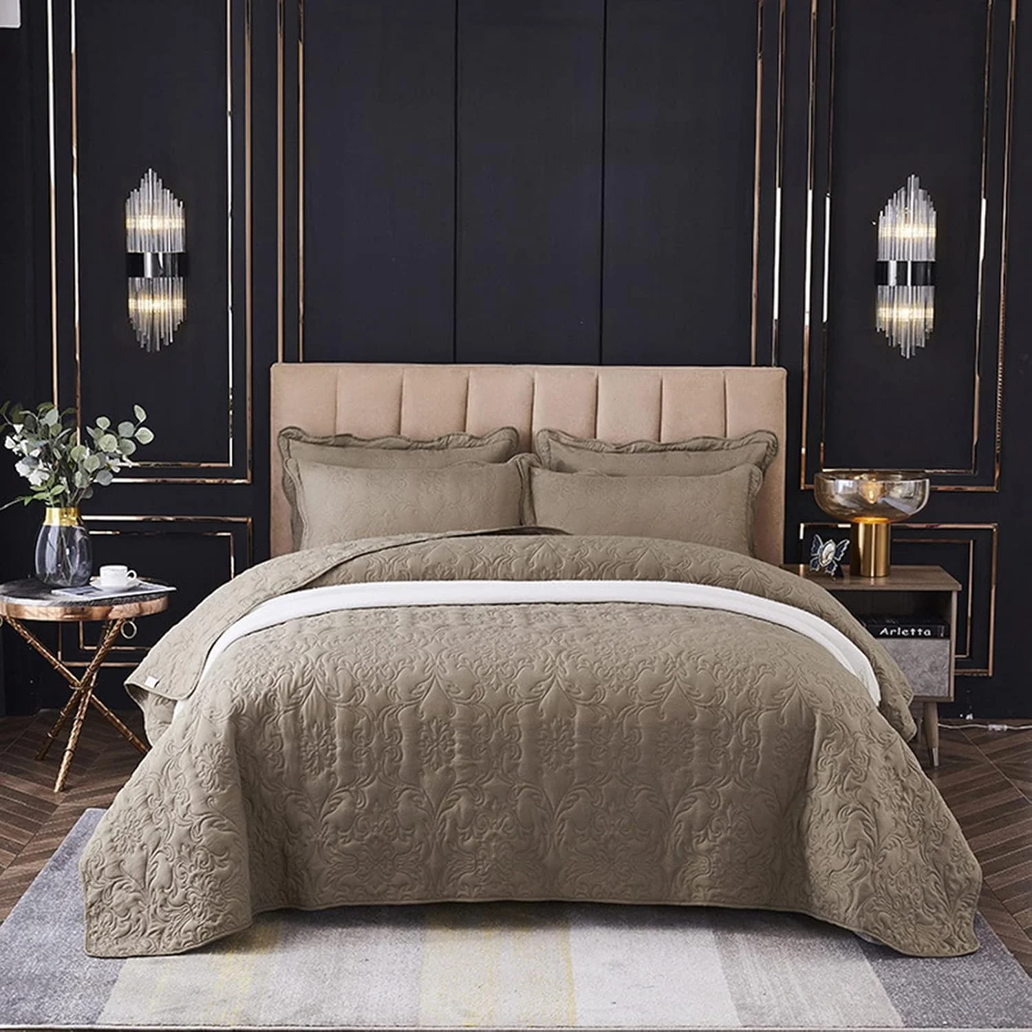 ست روتختی لحافی یک رنگ تمکین، پنبه ای، طرح تکه دوزی قدیمی، روتختی دو رو، رو تختی لحافی با 2 روبالشی، سایز دو نفره و سوپر کینگ، قهوه ای، 240 * 250 ست روتختی لحافی یک رنگ تمکین، پنبه ای، طرح تکه دوزی قدیمی، روتختی دو رو، رو تختی لحافی با 2 روبالشی، سایز دو نفره و سوپر کینگ، قهوه ای، 240 * 250