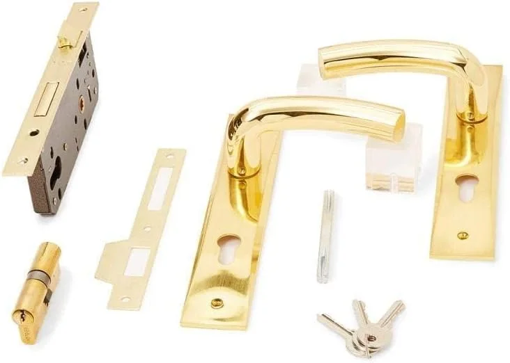 ست کامل دستگیره و قفل درب ویلایی - طلایی - 25 X 5 X 3 سانتی متر ست کامل دستگیره و قفل درب ویلایی - طلایی - 25 X 5 X 3 سانتی متر