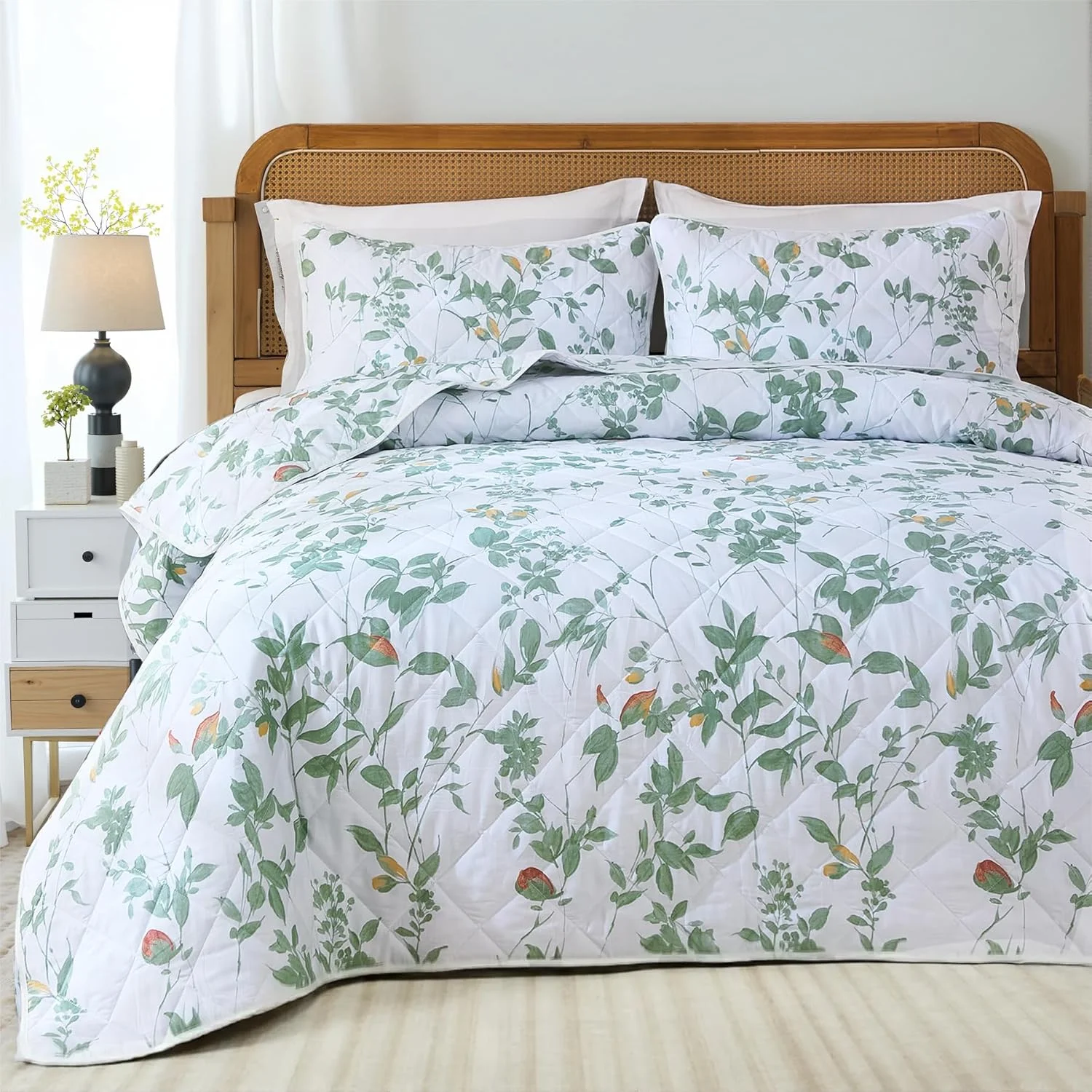 ست لحاف پنبه‌ای ۱۰۰٪، سایز کویین، طرح گل‌دار سبز، روتختی سبک وزن، ۳ تکه، روتختی دو رو با ۲ روبالشی، مناسب تمام فصول