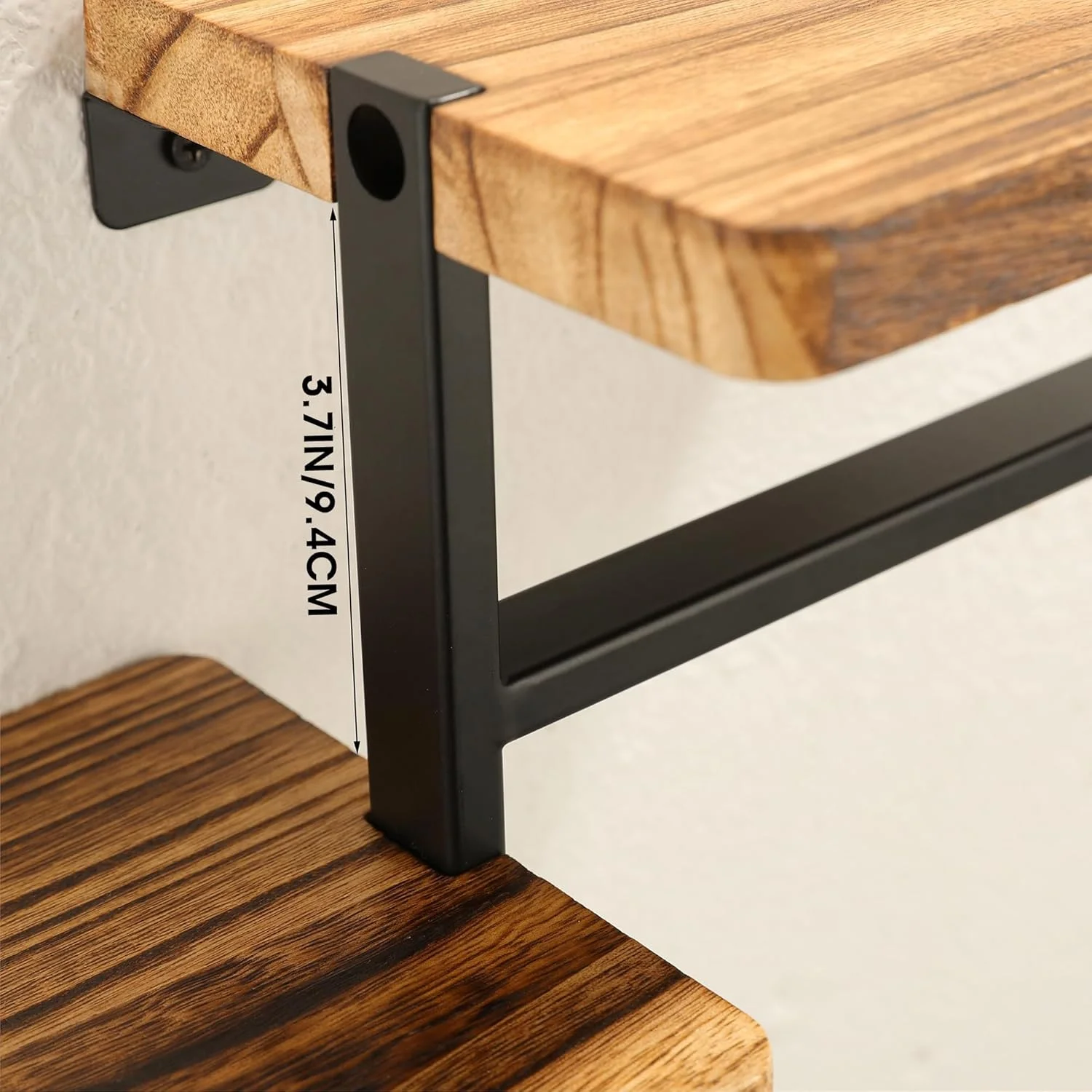 نگهدارنده رول توالت چوبی با قفسه، نصب شده روی دیوار، دارای قفسه برای نگهداری، قفسه دوبل چوبی به سبک قدیمی، نگهدارنده دستمال کاغذی برای حمام