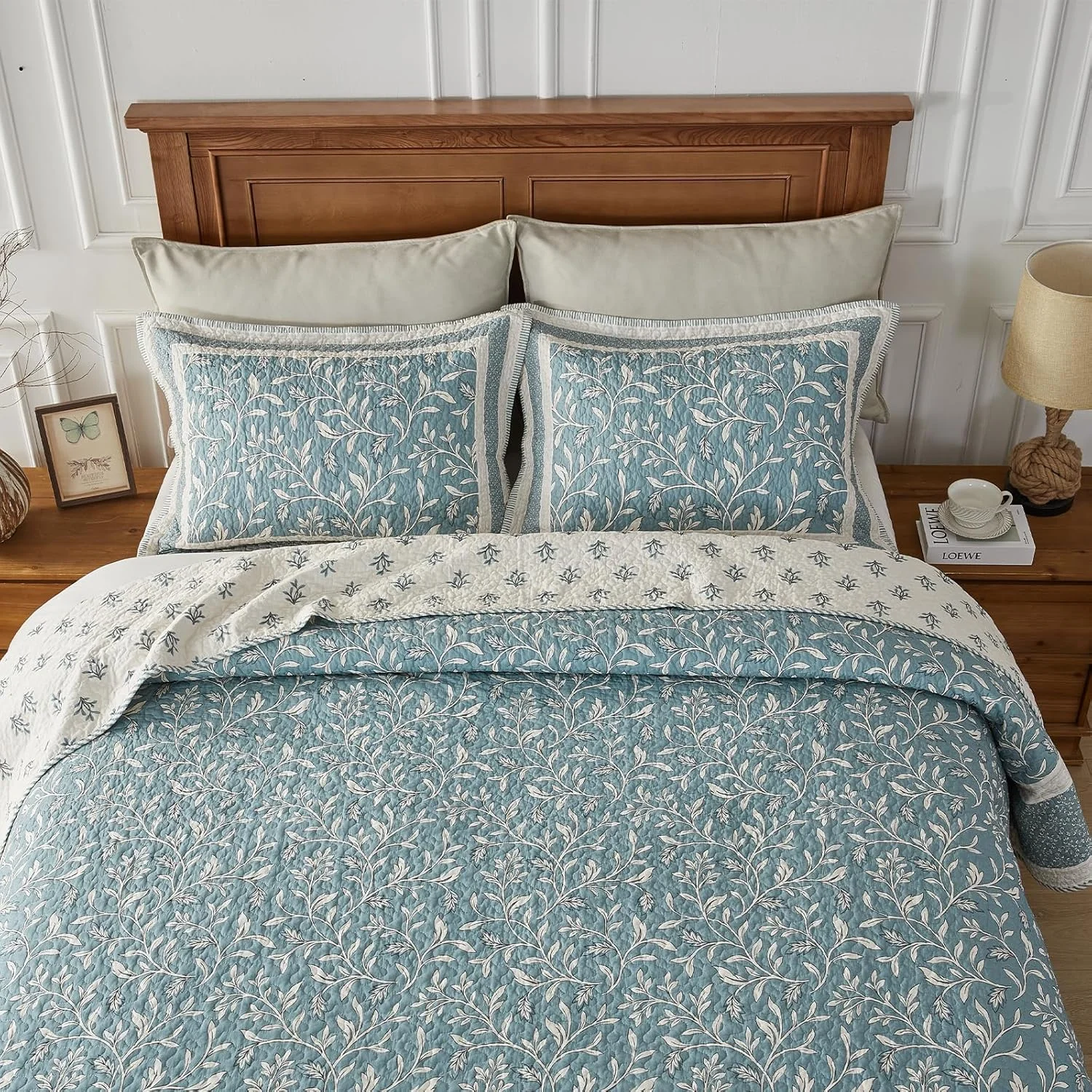 روتختی لحاف دار بزرگ سایز کوئین سبک وزن 259x305 سانتی متر، 100% پنبه دو رو با 2 روبالشتی، ست روتختی طرح گلدار خانه روستایی، آبی فیروزه ای، 3 تکه روتختی لحاف دار بزرگ سایز کوئین سبک وزن 259x305 سانتی متر، 100% پنبه دو رو با 2 روبالشتی، ست روتختی طرح گلدار خانه روستایی، آبی فیروزه ای، 3 تکه