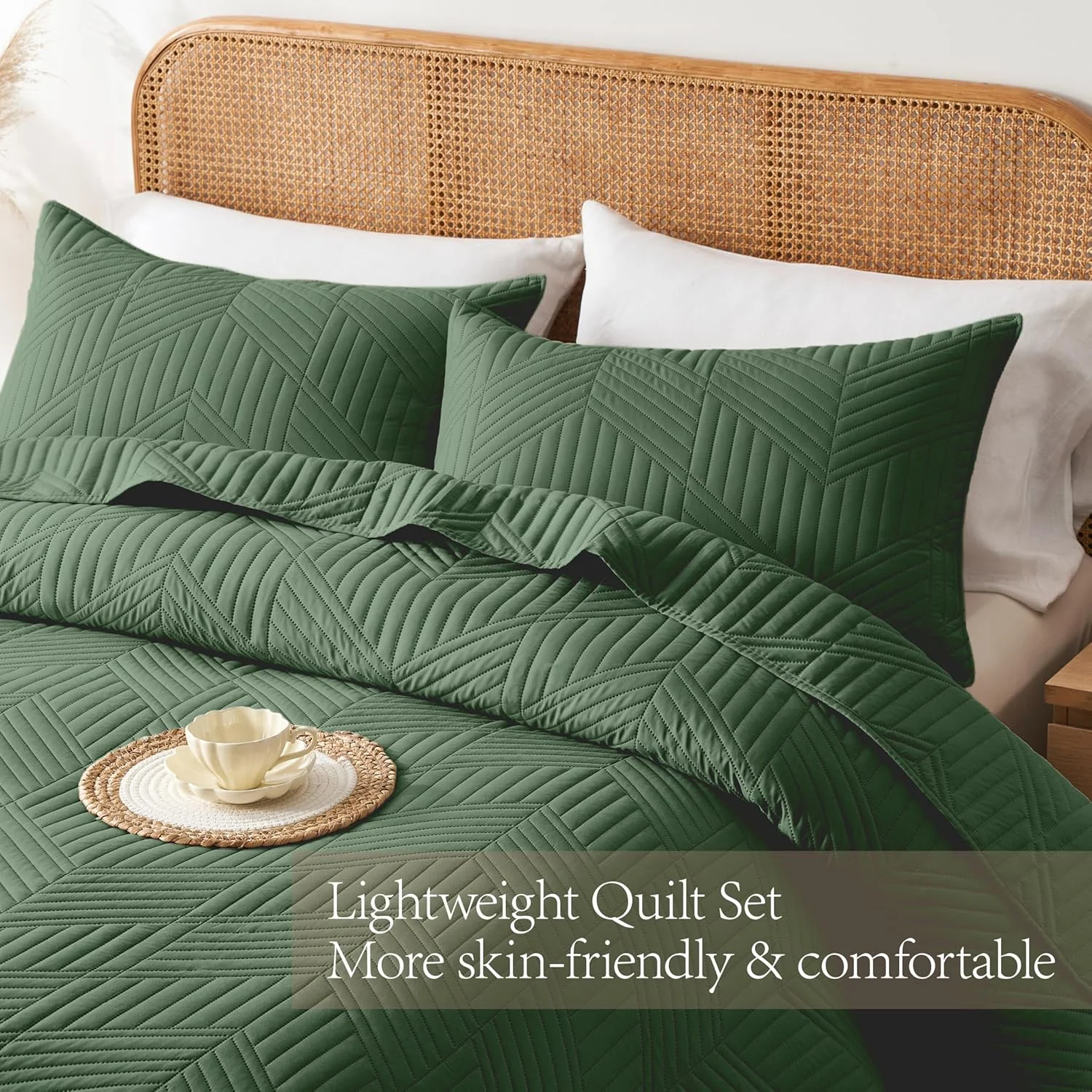 ست روتختی کامل/کوئین داوولوس، لحاف سبز زیتونی میکروفایبر برگشت پذیر آلتراسونیک، رو تختی هندسی مدرن سبک و نرم برای تمام فصول (1 لحاف، 2 روبالشی)