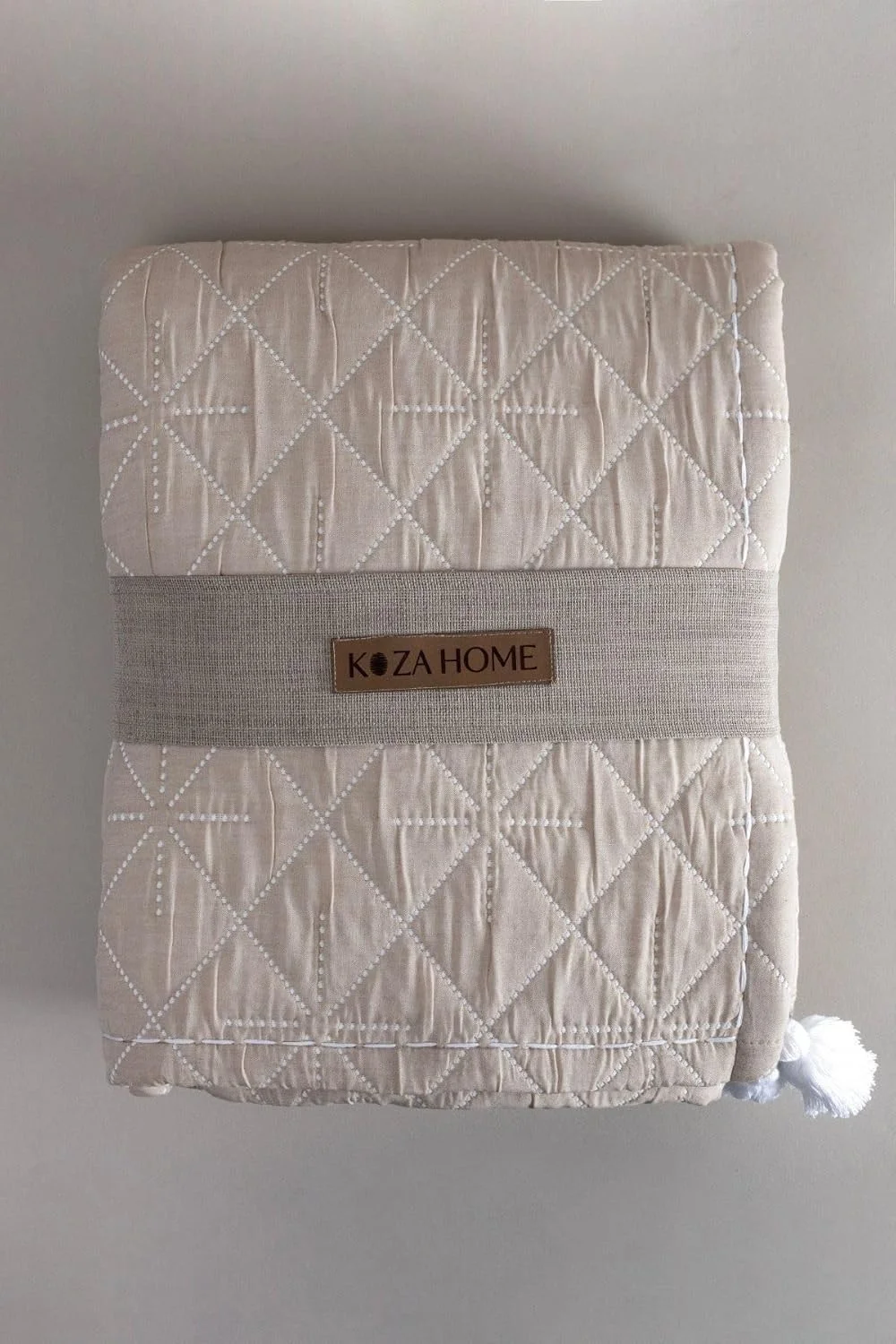 روتختی دونفره طرح لوزی استلا بژ 230x250 به همراه 2 روبالشتی 50x70 کد 5029