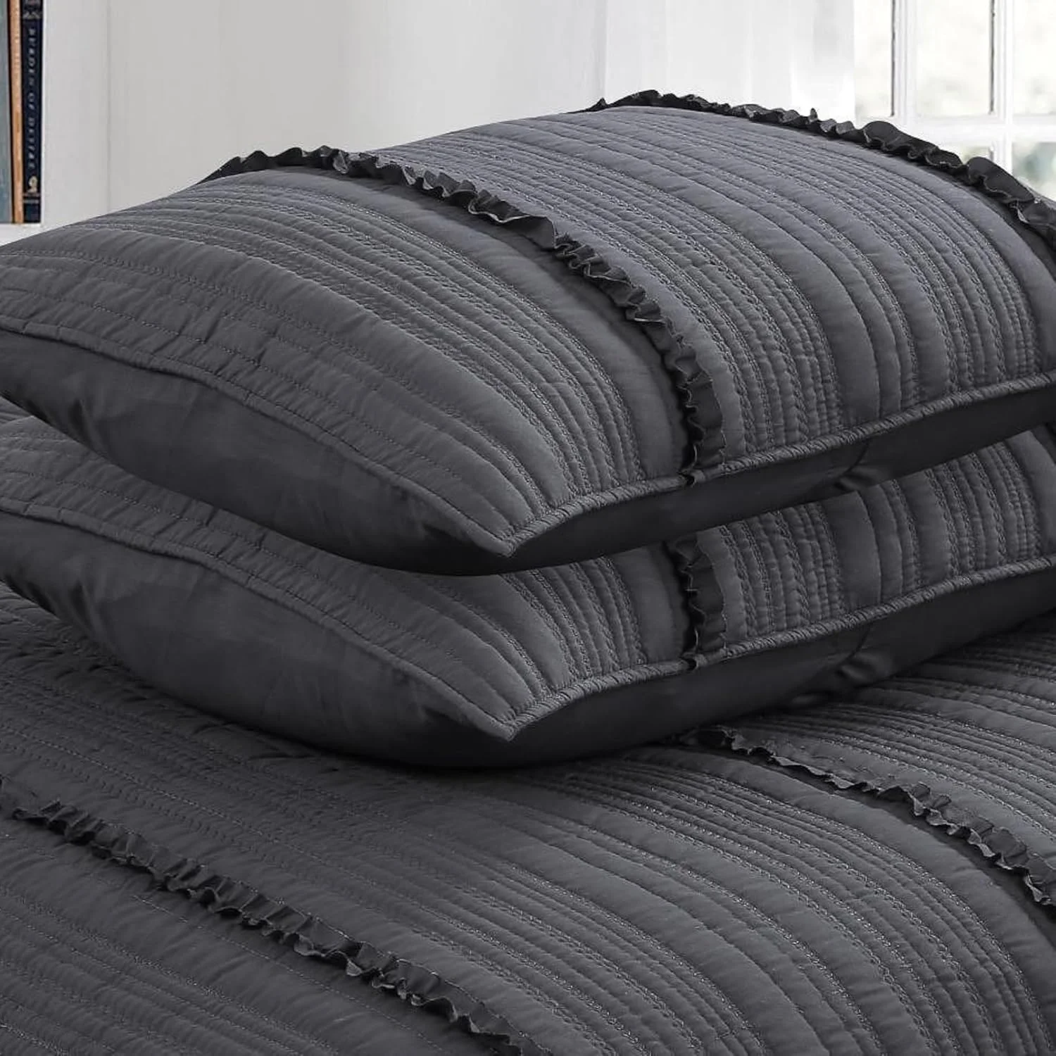 رو تختی آیوال، رو انداز تخت، روبالشتی ساده و طرح دار، سایز: 220/240 + 2 عدد 50/70، جنس: 100% پنبه، آیوال خاکستری تیره