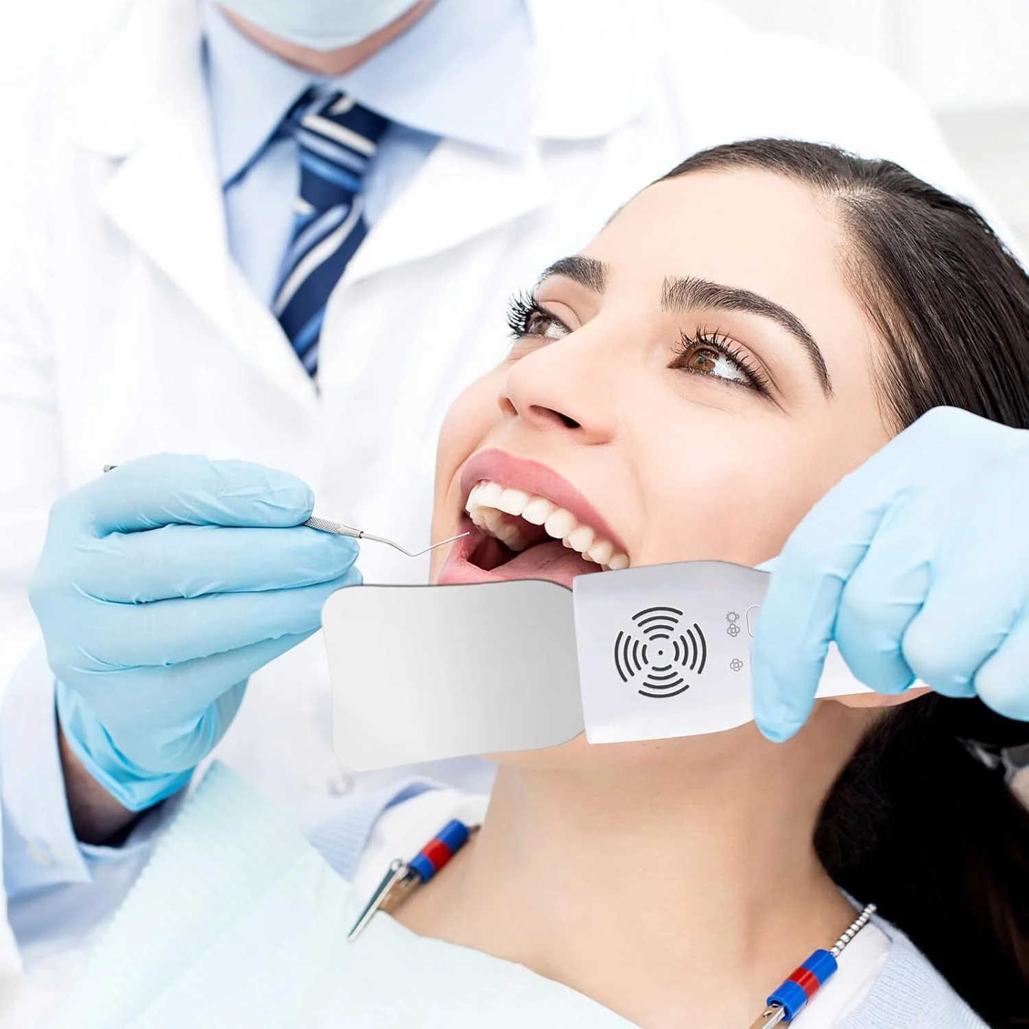 دستگاه آینه عکاسی اکلوزال دندانپزشکی بدون مه با 4 آینه بازتابنده داخل دهانی رودیوم برای دندانپزشکی، فن ضد مه و دسته نورپردازی LED با بازتابنده های شیشه ای روکش دار کیت بازرسی دهان دستگاه آینه عکاسی اکلوزال دندانپزشکی بدون مه با 4 آینه بازتابنده داخل دهانی رودیوم برای دندانپزشکی، فن ضد مه و دسته نورپردازی LED با بازتابنده های شیشه ای روکش دار کیت بازرسی دهان