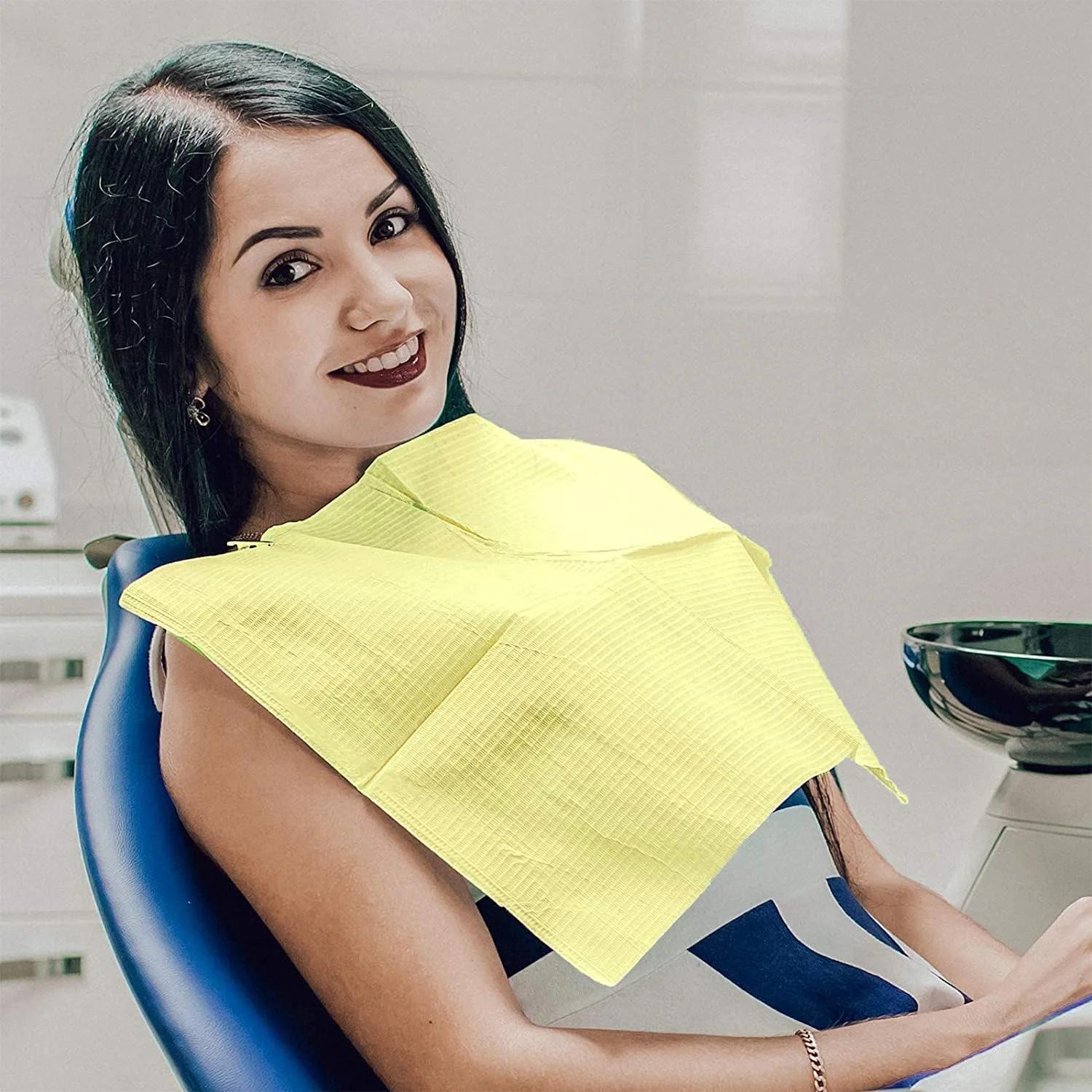 پیشبند یکبار مصرف دندانپزشکی برانسون 125 عددی، پیشبند بیمار دندانپزشکی 3 لایه، روکش میز سوراخکاری، پد تمیز کننده ضد آب و دستمال سفره دندانپزشکی (سایز 13'' x 18'')