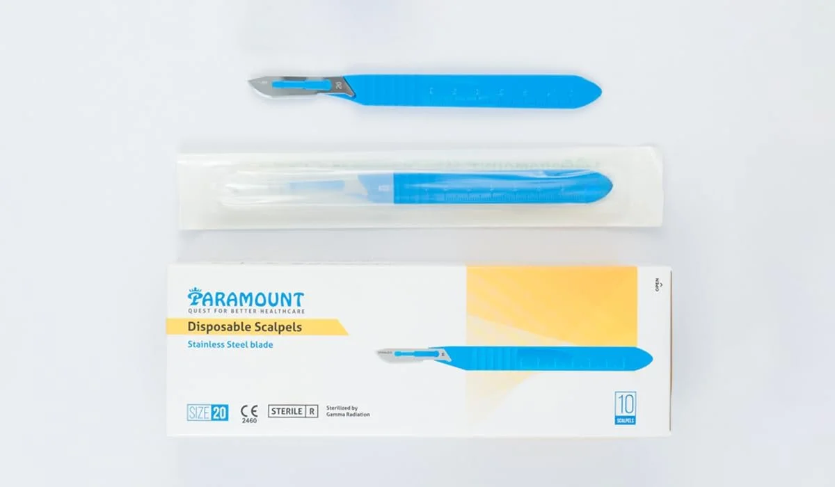 تیغ جراحی یکبار مصرف پارامونت، فولاد ضد زنگ، شماره تیغ 20، استریل، درجه بالا، جعبه 10 عددی