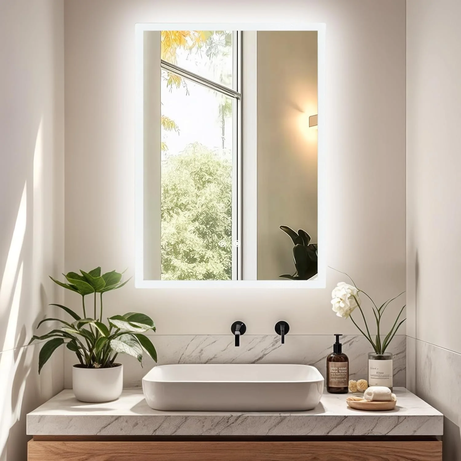 آینه حمام Wisfor با چراغ های LED: آینه مستطیلی روشن با ابعاد 600x800 میلی متر، قابل تنظیم نور، نصب دیواری با عملکرد ضد بخار، 3 حالت نورپردازی و عملکرد حافظه، نصب افقی/عمودی