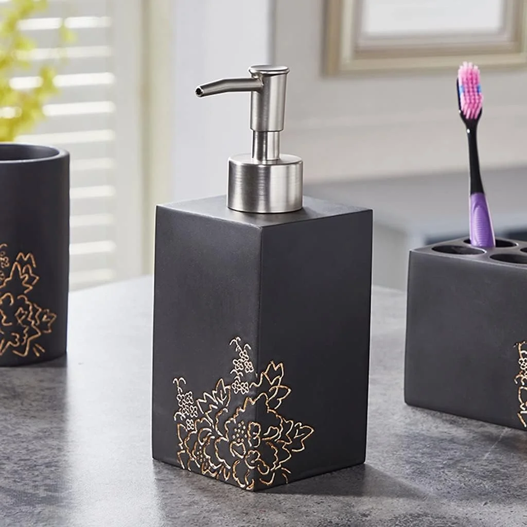 ست لوازم جانبی حمام 6 تکه، ست لوازم حمام مدرن مینیمالیستی رزینی به همراه سینی حمام (رنگ: مشکی، سایز: ست 6 تکه) ست لوازم جانبی حمام 6 تکه، ست لوازم حمام مدرن مینیمالیستی رزینی به همراه سینی حمام (رنگ: مشکی، سایز: ست 6 تکه)