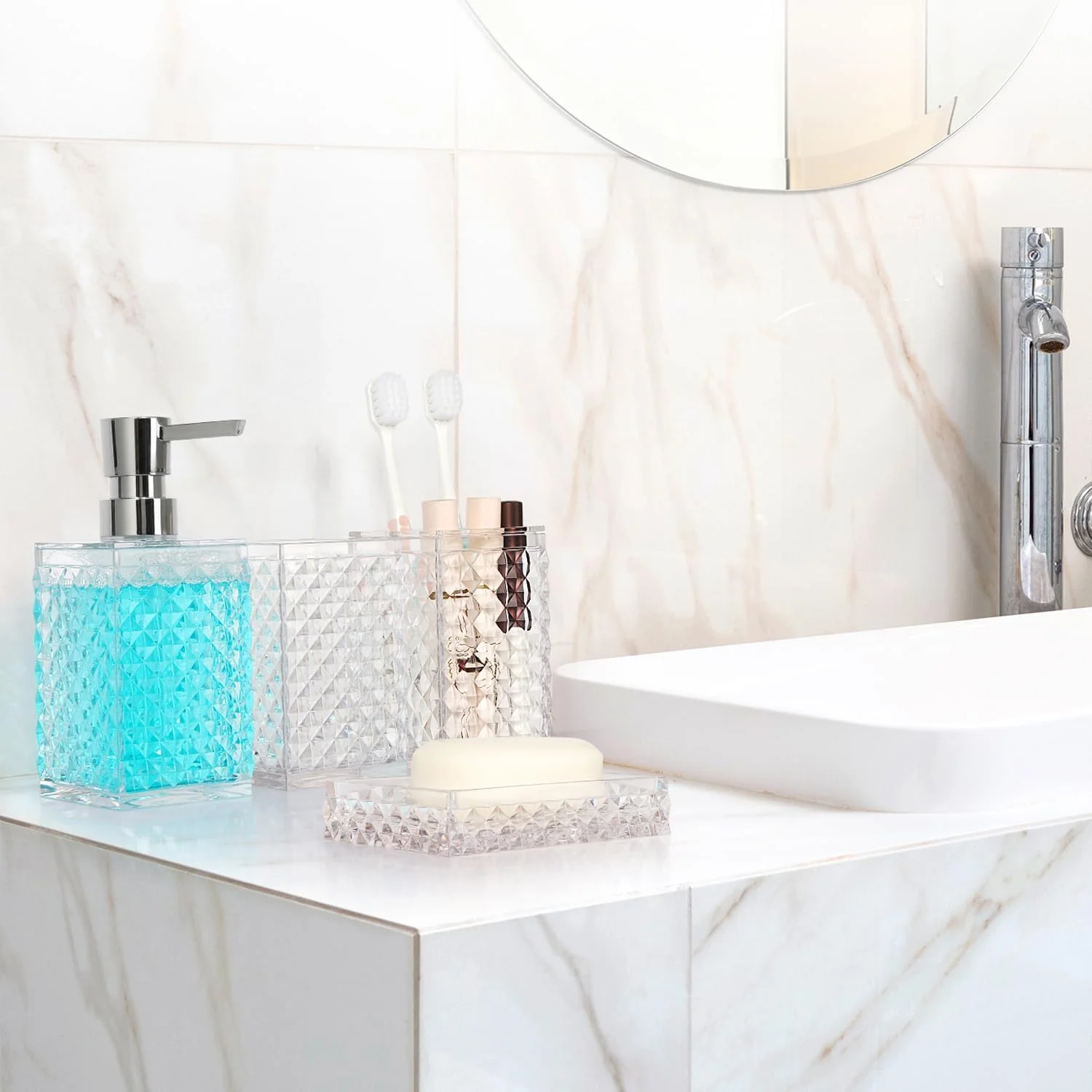 ست لوازم جانبی حمام، ست 5 تکه لوازم جانبی حمام اکریلیک شامل جا مایع صابون، جا صابونی، لیوان شستشو، جا مسواکی، برس توالت، دکور و هدیه نفیس حمام ست لوازم جانبی حمام، ست 5 تکه لوازم جانبی حمام اکریلیک شامل جا مایع صابون، جا صابونی، لیوان شستشو، جا مسواکی، برس توالت، دکور و هدیه نفیس حمام