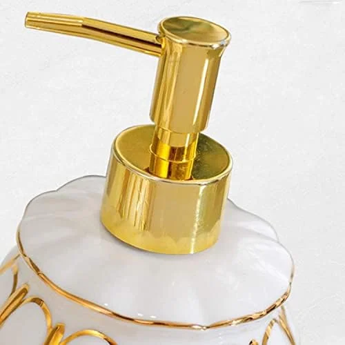 ست لوازم جانبی حمام، ست لوازم جانبی سرامیکی 5 تکه، ست لوازم جانبی حمام سرامیکی با طرح طلایی، ست حمام به سبک اروپایی، ست لوازم جانبی حمام برای هدیه ست لوازم جانبی حمام، ست لوازم جانبی سرامیکی 5 تکه، ست لوازم جانبی حمام سرامیکی با طرح طلایی، ست حمام به سبک اروپایی، ست لوازم جانبی حمام برای هدیه