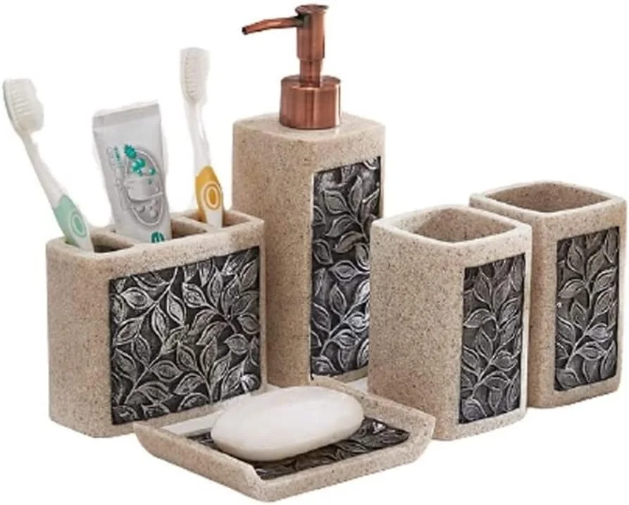 ست لوازم جانبی حمام، ست لوازم جانبی حمام رزینی طرح قدیمی، شامل جای مایع صابون/جای مسواک/لیوان/جای صابون، ست 5 تکه لوازم حمام