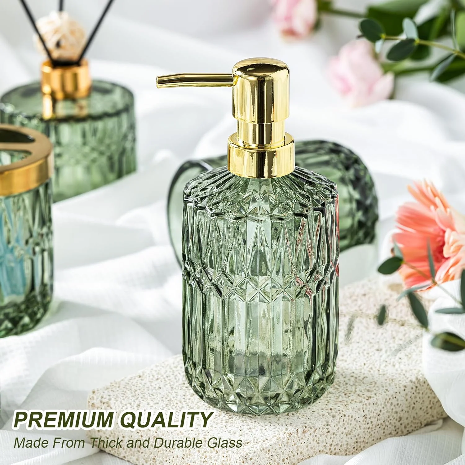 ست لوازم جانبی حمام، 7 تکه شیشه شفاف (ظرف صابون لوسیون، بطری رایحه درمانی، جا صابونی، جا مسواکی، لیوان، جا پنبه) دکور مدرن کریستالی - سبز