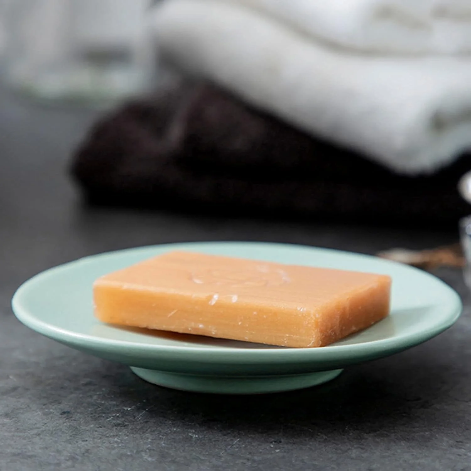 ست لوازم جانبی حمام، شامل جا صابونی، مایع ریز صابون، جا مسواکی و لیوان، ست حمام نوردیک