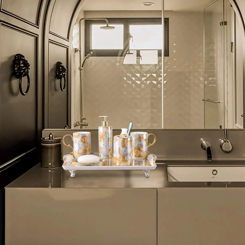 ست لوازم جانبی با کیفیت برای حمام، ست 6 تکه لوکس و شیک، ست کامل سرامیکی شامل جای مایع دستشویی رومیزی، جا مسواکی، جا صابونی، لیوان و سینی مناسب منزل و هتل