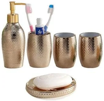 ست لوازم جانبی حمام خانگی، لوازم طلایی حمام، بطری لوسیون، لیوان مسواک، جای صابون، جا مسواکی، لوازم جانبی سرامیکی حمام مناسب برای حمام هتل، کتری خنک کننده