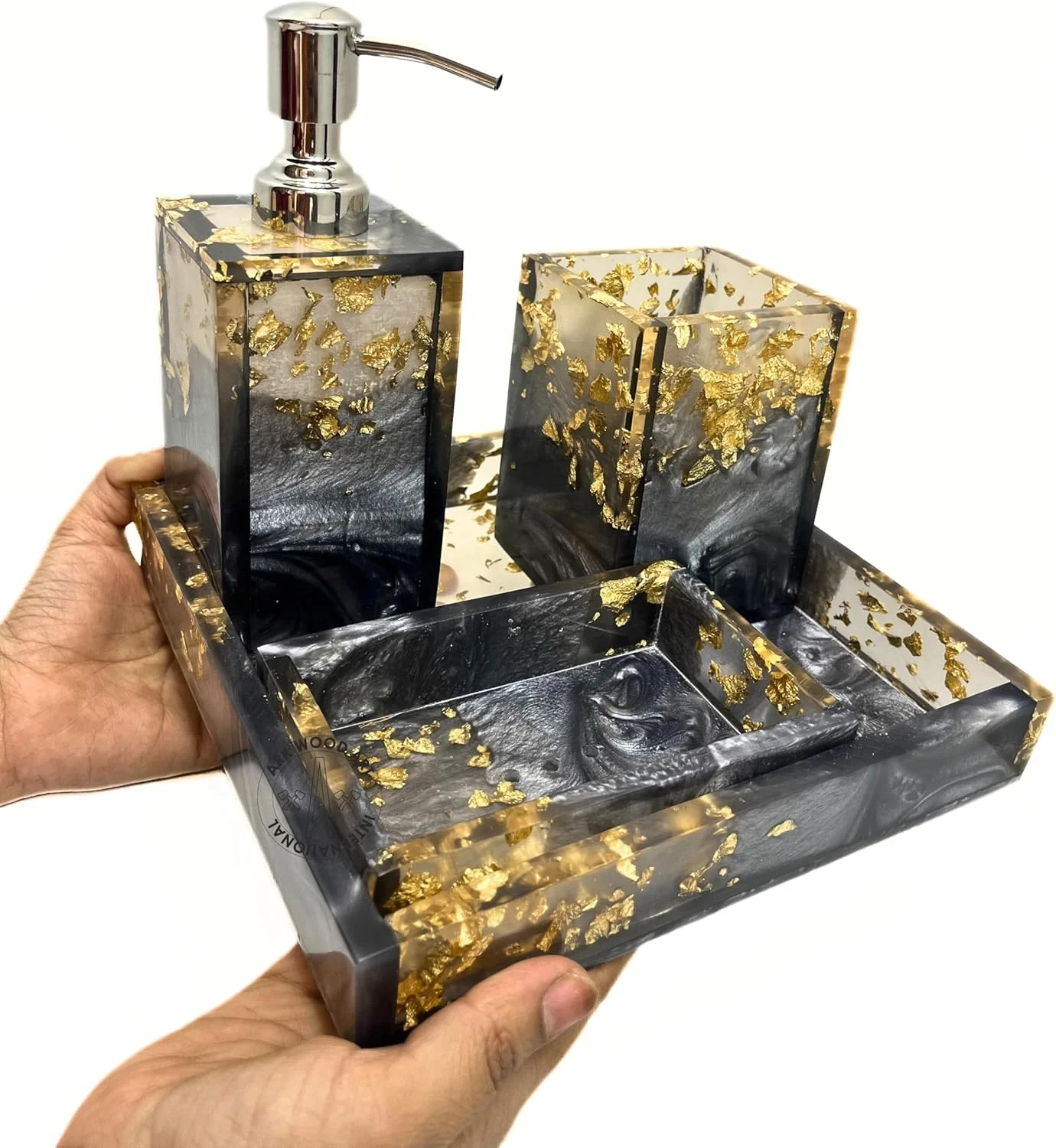 ست لوازم جانبی حمام، جا مسواکی، دکوراسیون خانه روستایی، 4 تکه رزین با کیفیت بالا شامل لیوان و جا صابونی/جا مسواکی (مشکی) ست لوازم جانبی حمام، جا مسواکی، دکوراسیون خانه روستایی، 4 تکه رزین با کیفیت بالا شامل لیوان و جا صابونی/جا مسواکی (مشکی)