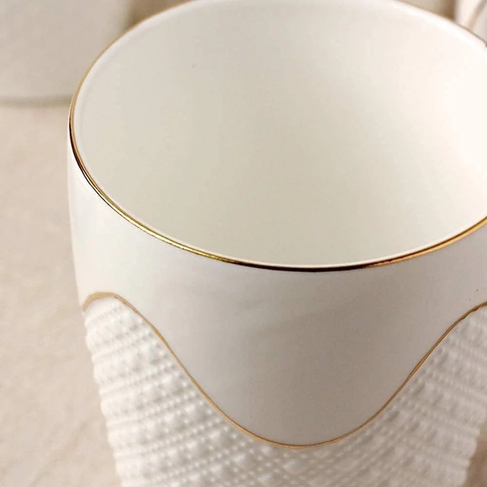 ست لوازم جانبی حمام سرامیکی خلاقانه 5 تکه شامل جا مایع دستشویی، جا مسواکی، لیوان و جا صابونی، مناسب برای هر خانه. ست لوازم جانبی حمام سرامیکی خلاقانه 5 تکه شامل جا مایع دستشویی، جا مسواکی، لیوان و جا صابونی، مناسب برای هر خانه.