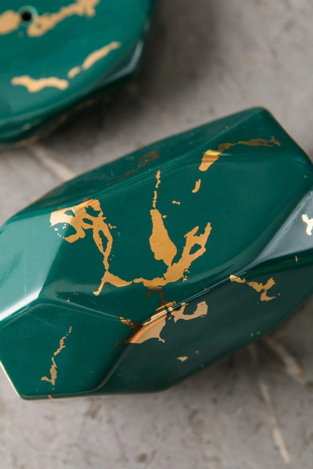 ست لوازم جانبی سرامیکی تزئینی طرح سنگ مرمر برای حمام، شامل جا مایع صابون/لوسیون، جا مسواکی/لیوان، جا صابونی، مناسب برای کانتر حمام منزل و هتل (سبز)