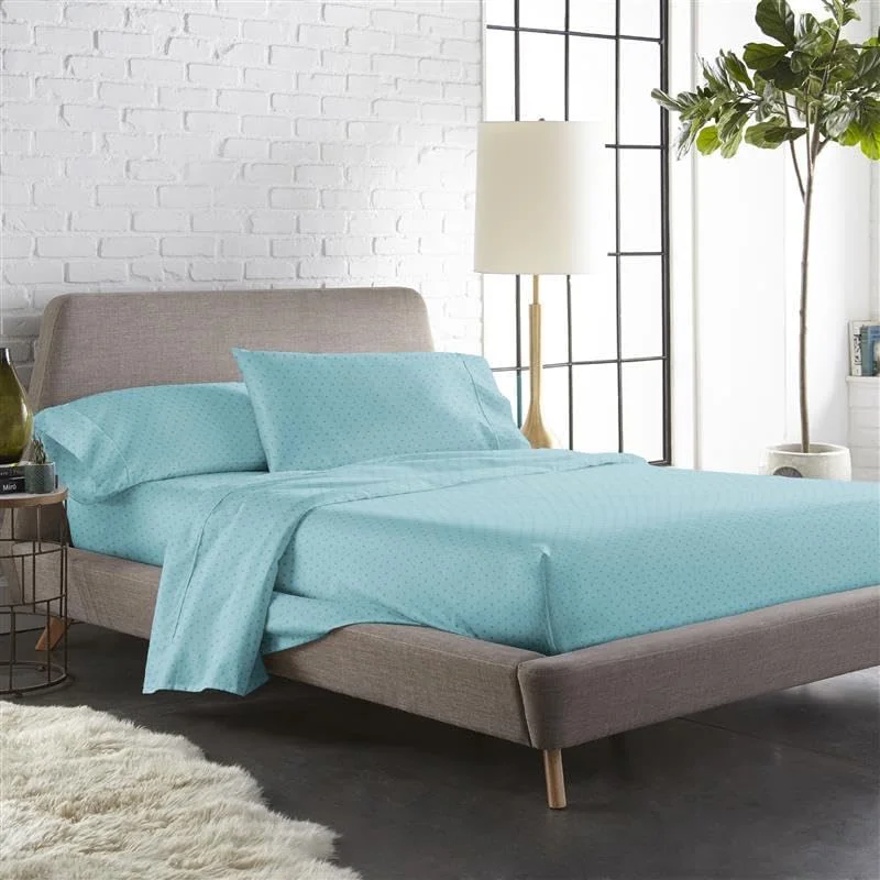 ملحفه تخت پنبهای آبی Dahlia با تراکم بافت 300 به همراه 2 روبالشتی، دارای گواهینامه Oeko TEX (آبی مه آلود، یک نفره) ملحفه تخت پنبهای آبی Dahlia با تراکم بافت 300 به همراه 2 روبالشتی، دارای گواهینامه Oeko TEX (آبی مه آلود، یک نفره)