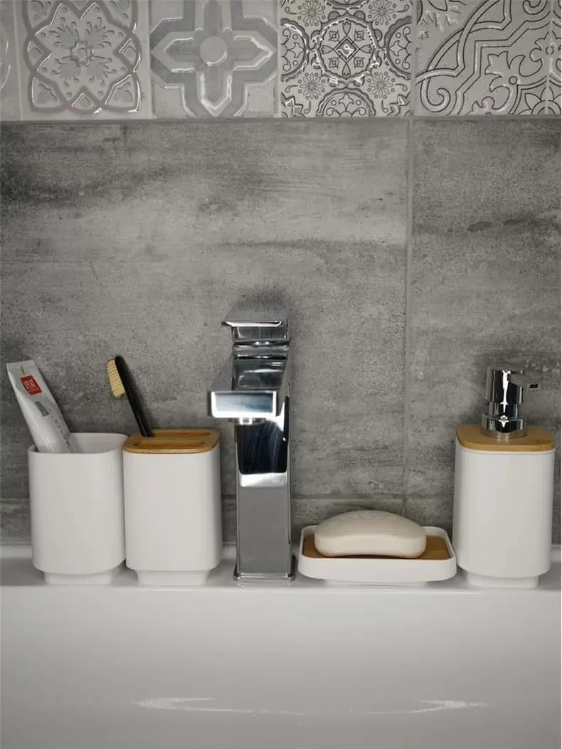 ست لوازم جانبی حمام هوسونکوی ۴ تکه شامل جای مایع لوسیون، لیوان شستشو، جای صابون، جا مسواک و خمیر دندان، ست ۴ تایی ظروف حمام (سبز تیره)