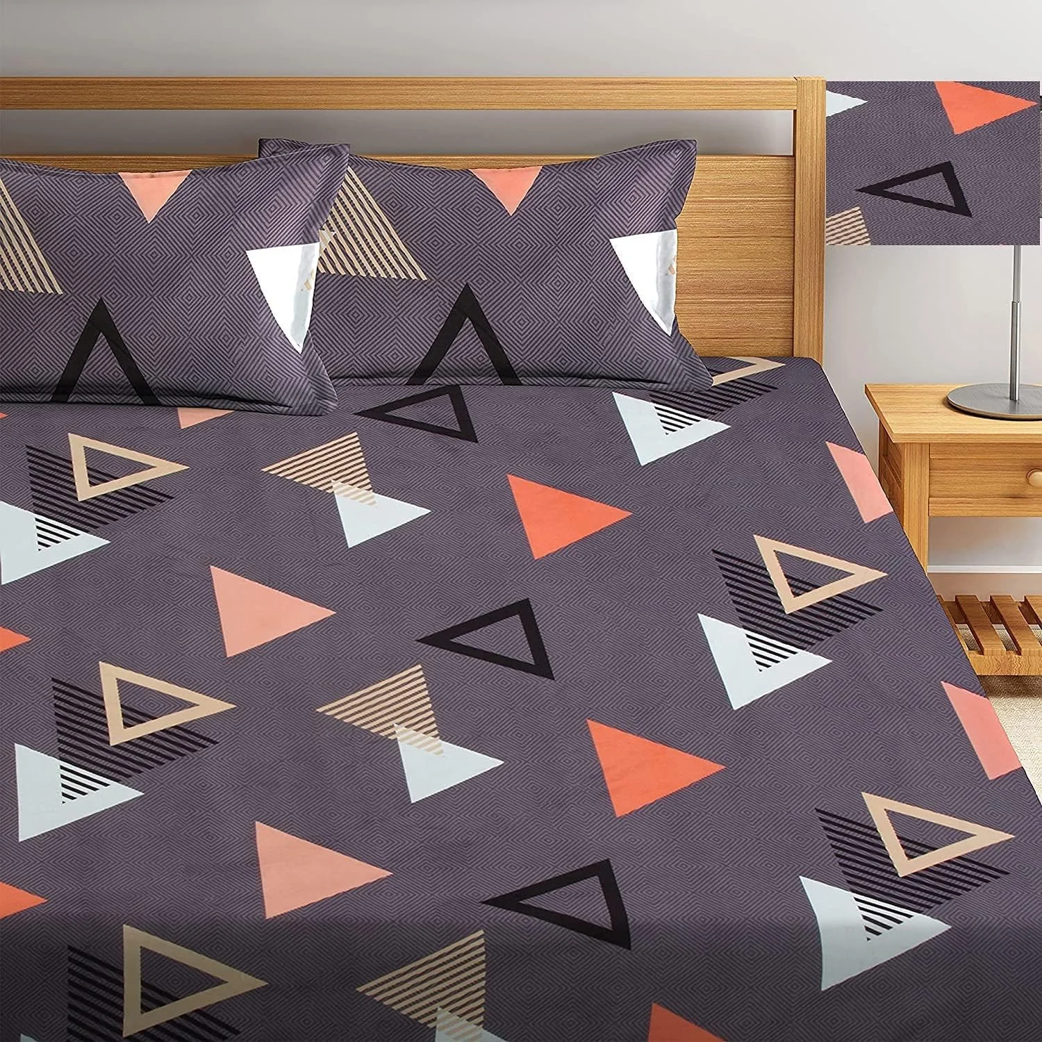 ملحفه دو نفره طرح راه راه کرم و مشکی از جنس میکروفایبر گلاسه کتان BSB HOME، سایز کوئین/دوبل، با تراکم بافت 160 و 2 روبالشتی (سایز روبالشتی 45x70 سانتی متر)