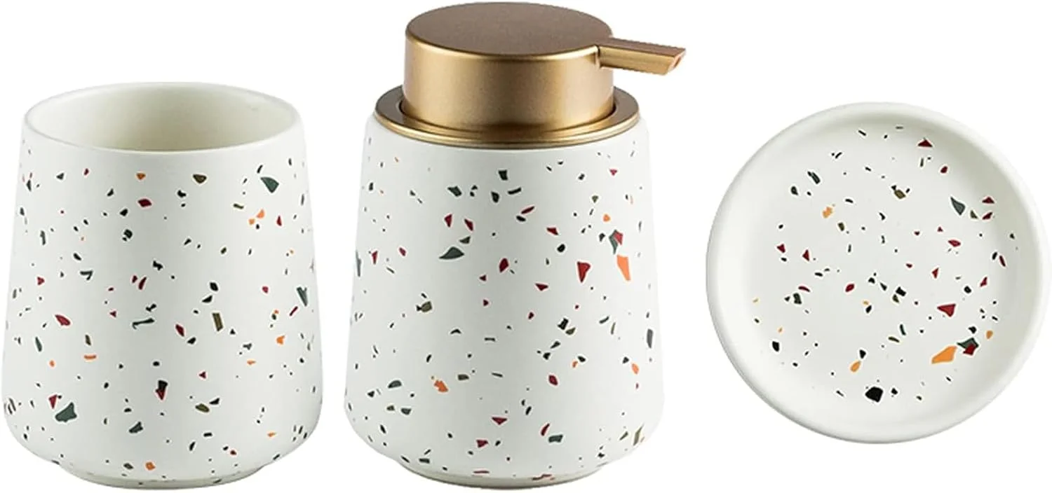 ست سرامیکی لوازم بهداشتی حمام، شامل جای مایع دستشویی، لیوان مسواک، جای صابون، با بافتی ظریف و منحصر به فرد