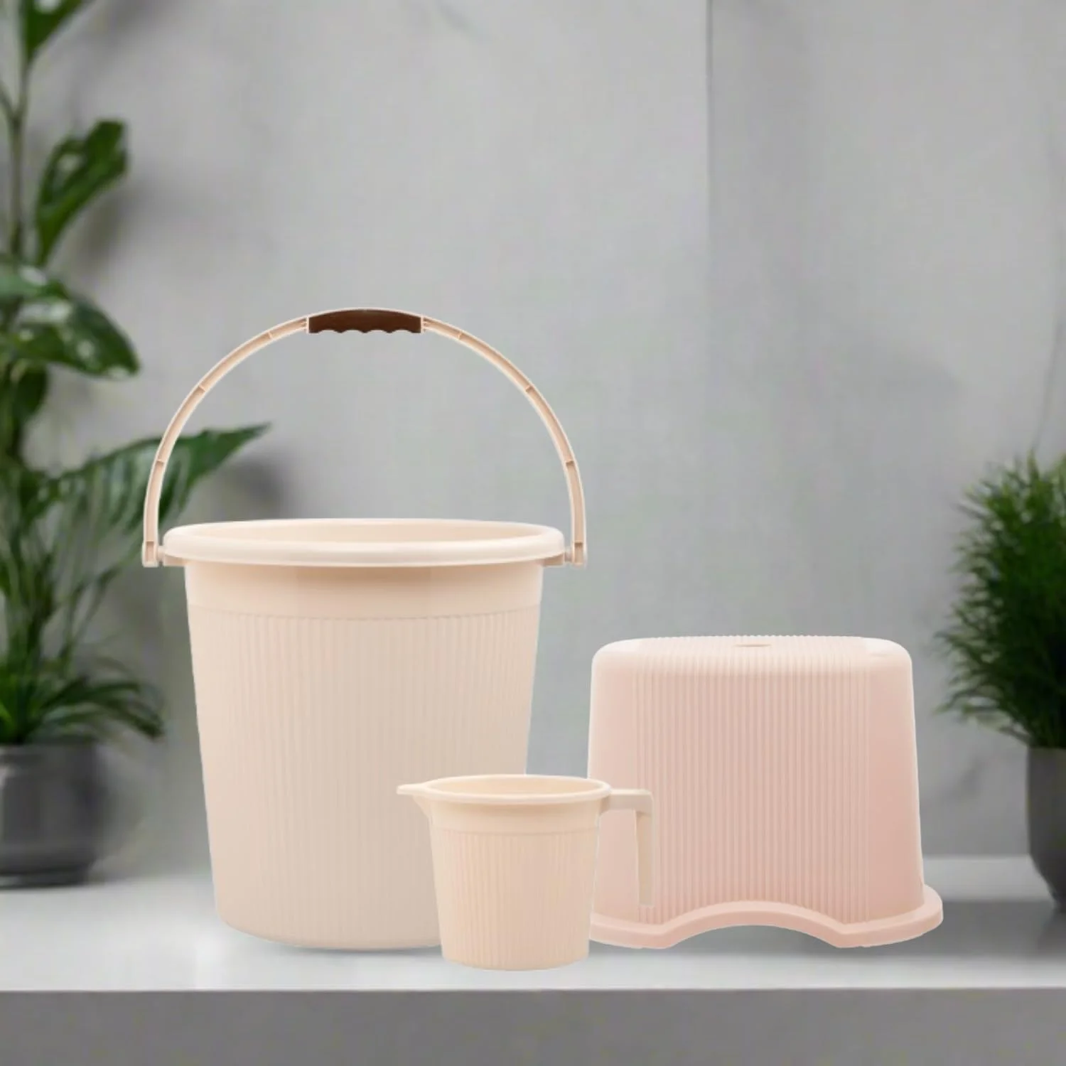 ست لوازم جانبی حمام رگالو، 3 تکه، شامل سطل پلاستیکی، لیوان کوچک و چهارپایه متوسط برای خانه، آشپزخانه و حمام (بژ، 25 لیتری - بزرگ) ست لوازم جانبی حمام رگالو، 3 تکه، شامل سطل پلاستیکی، لیوان کوچک و چهارپایه متوسط برای خانه، آشپزخانه و حمام (بژ، 25 لیتری - بزرگ)