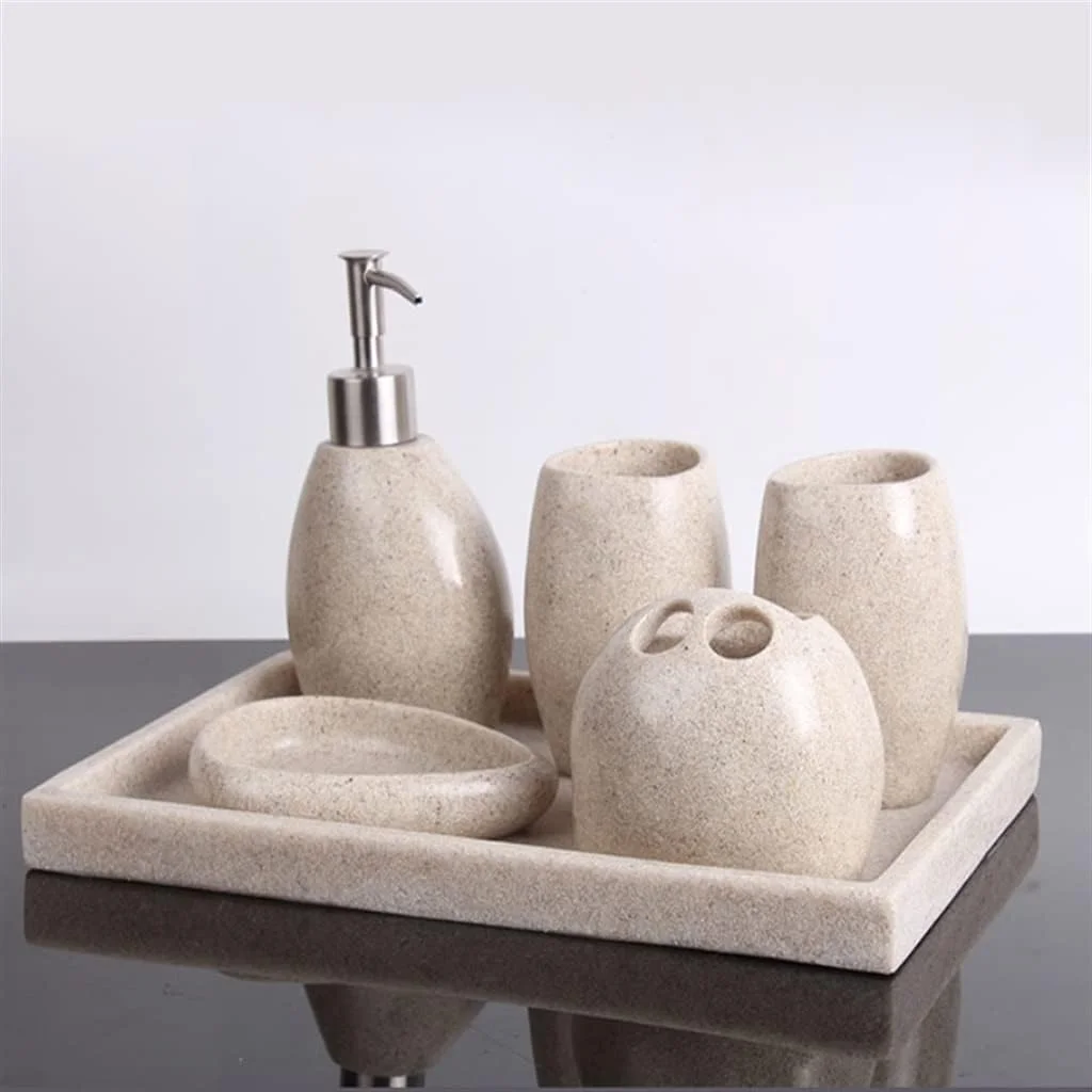 ست پنج تکه لوازم بهداشتی حمام طرح سنگ ماسه ای، شامل جا مسواکی، لیوان شستشو و لوازم جانبی منزل