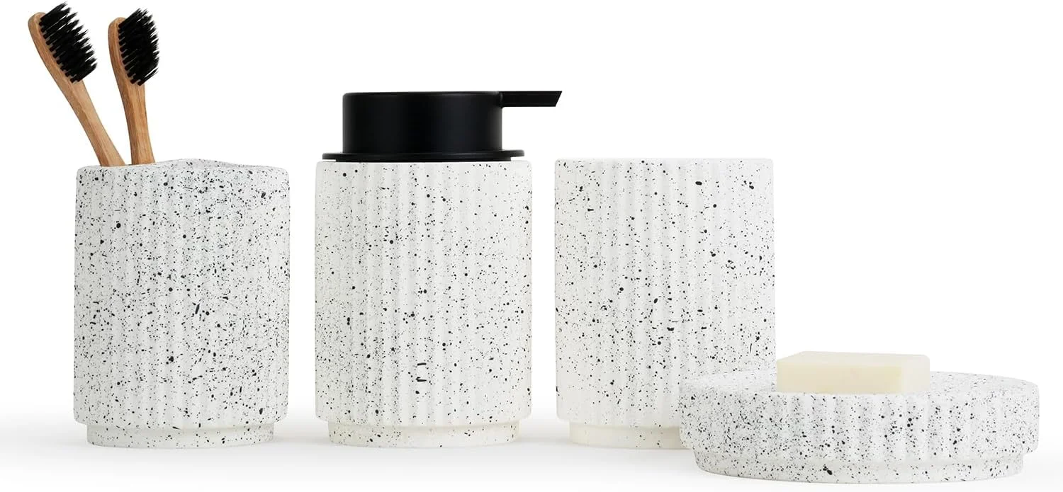 ست لوازم جانبی حمام ساتو براون سفید - ست 4 تکه لوازم جانبی حمام سرامیکی تزئینی با پخش کننده صابون لوسیون، جا مسواکی/لیوان و جا صابونی، ست هدیه مدرن برای دکوراسیون منزل جدید