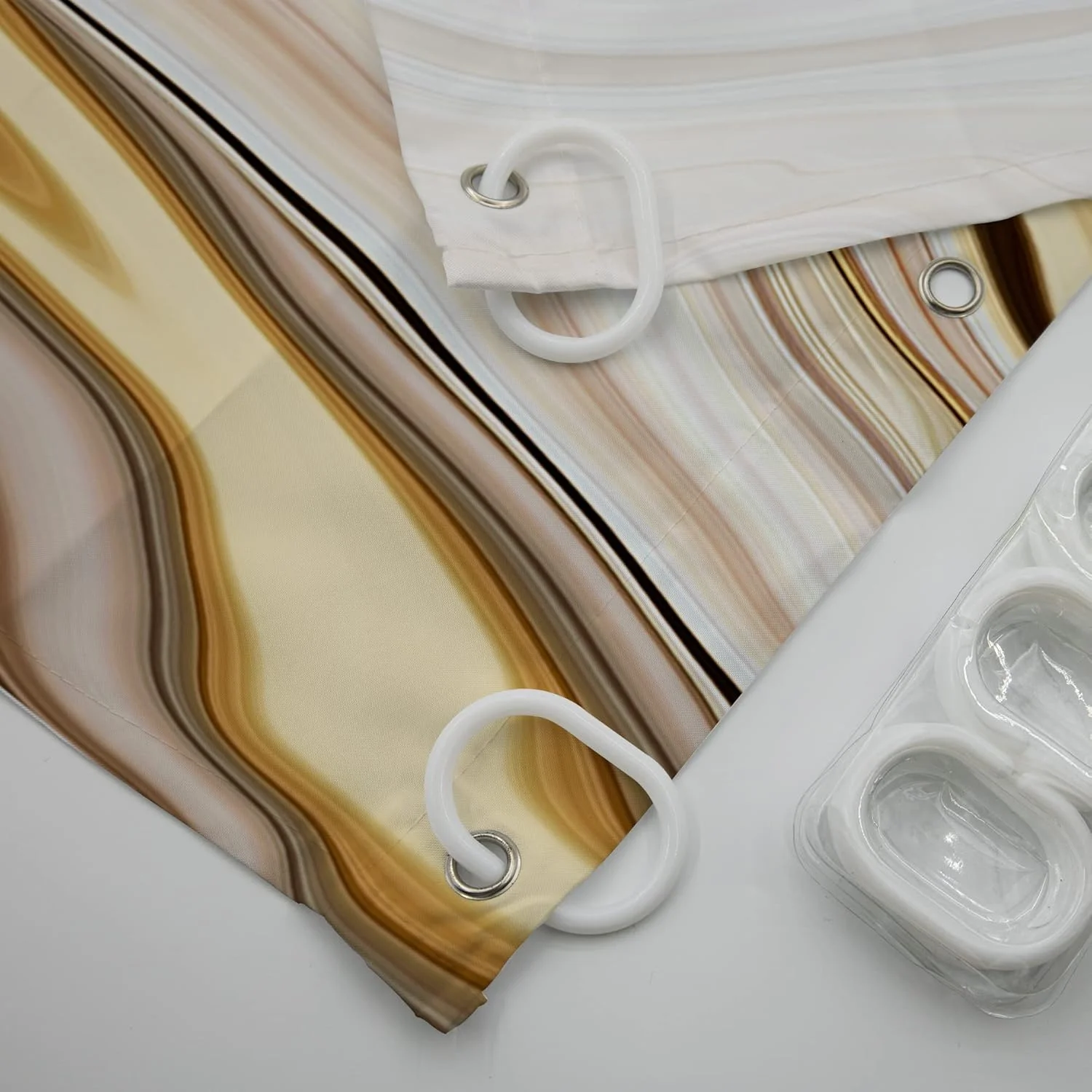 ست پرده حمام 4 تکه طرح سنگ مرمر طلایی به همراه پادری، پرده حمام طرح آبستره، پادری ضد لغزش و جاذب آب، پادری دور توالت و روکش درب توالت، بافت لوکس جوهر مشکی، سایز 72x72 اینچ ست پرده حمام 4 تکه طرح سنگ مرمر طلایی به همراه پادری، پرده حمام طرح آبستره، پادری ضد لغزش و جاذب آب، پادری دور توالت و روکش درب توالت، بافت لوکس جوهر مشکی، سایز 72x72 اینچ