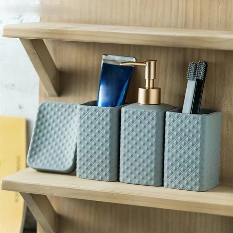 جا صابونی، جا مسواکی، لیوان دهانشویه، بطری مایع صابون، مجموعه لوازم جانبی حمام جا صابونی، جا مسواکی، لیوان دهانشویه، بطری مایع صابون، مجموعه لوازم جانبی حمام