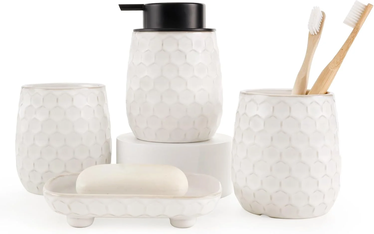 ست لوازم حمام اوملاکا، سفید، سرامیکی، 4 تکه شامل جا مایع دستشویی 400 میلی لیتری، لیوان مسواک، جا صابونی، ظرف گوش پاک کن، دکوری شیک حمام ست لوازم حمام اوملاکا، سفید، سرامیکی، 4 تکه شامل جا مایع دستشویی 400 میلی لیتری، لیوان مسواک، جا صابونی، ظرف گوش پاک کن، دکوری شیک حمام