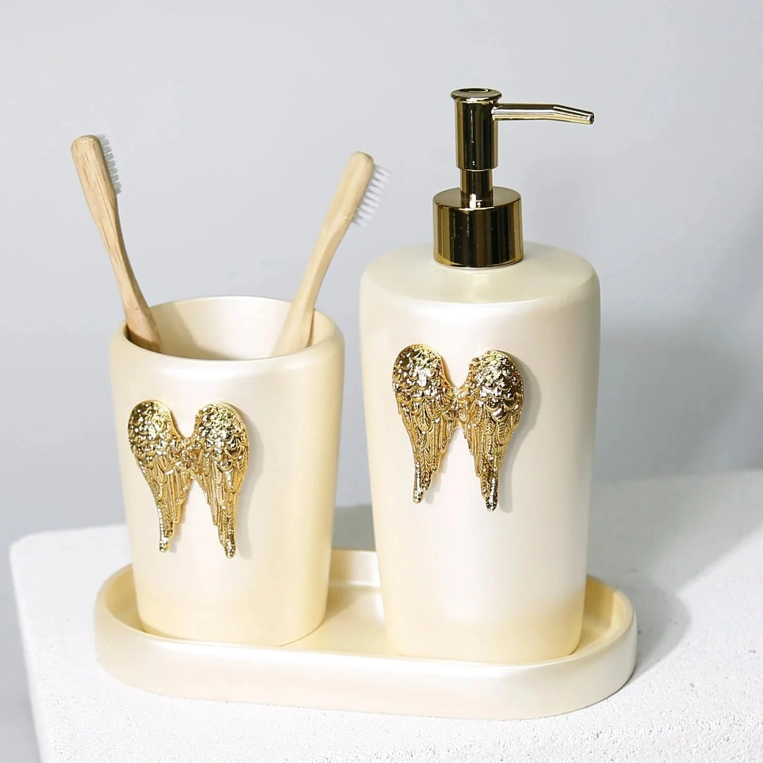 ست ۵ تکه لوازم حمام Wings رنگ مرواریدی ست ۵ تکه لوازم حمام Wings رنگ مرواریدی