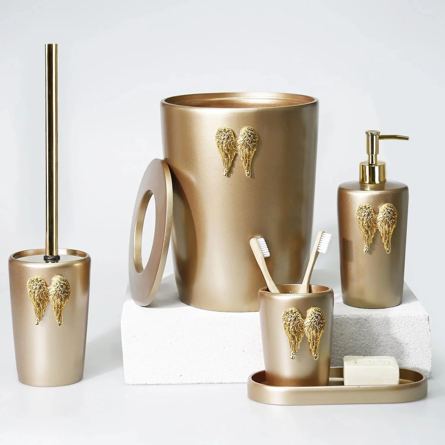 ست سرویس بهداشتی 5 تکه Wings به رنگ طوسی مایل به قهوه ای ست سرویس بهداشتی 5 تکه Wings به رنگ طوسی مایل به قهوه ای