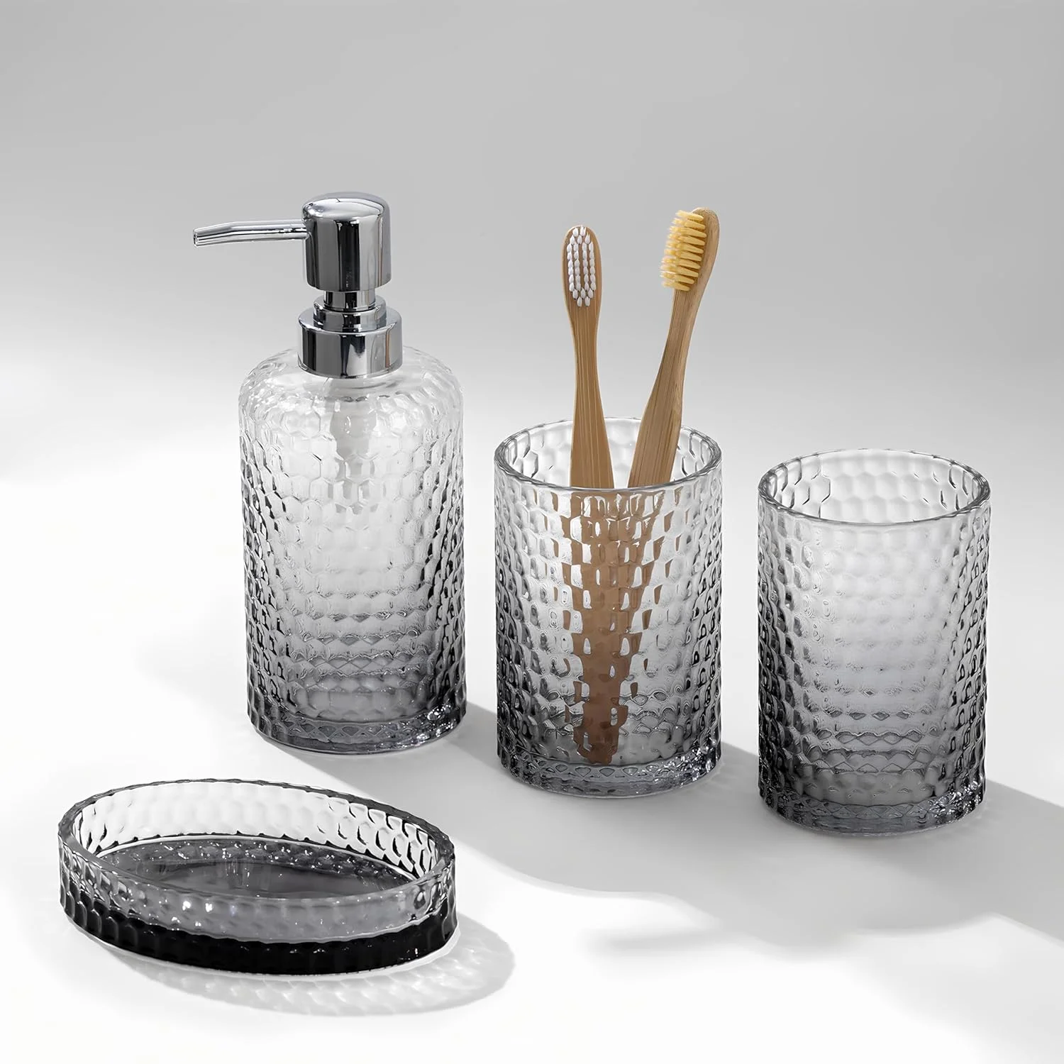 ست لوازم جانبی حمام WUUAHOME، ست حمام شیشه ای شفاف 4 تکه، جا مایع دستشویی، جا مسواکی، لیوان، جای صابون برای سازمان دهنده های دکور حمام مدرن و سینک رومیزی (خاکستری) ست لوازم جانبی حمام WUUAHOME، ست حمام شیشه ای شفاف 4 تکه، جا مایع دستشویی، جا مسواکی، لیوان، جای صابون برای سازمان دهنده های دکور حمام مدرن و سینک رومیزی (خاکستری)