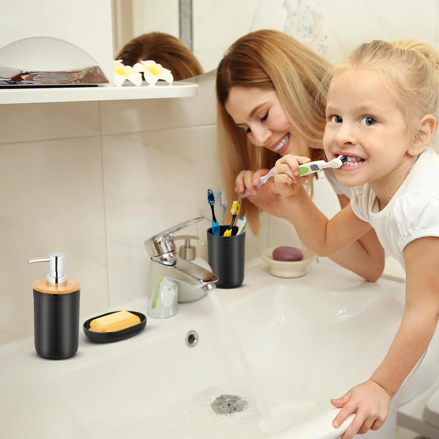 ست لوازم جانبی حمام، ست 6 تکه پلاستیکی شامل سطل زباله، جا مسواکی، لیوان پلاستیکی، جا صابونی، جا لوسیون، برس توالت و جا برس توالت ست لوازم جانبی حمام، ست 6 تکه پلاستیکی شامل سطل زباله، جا مسواکی، لیوان پلاستیکی، جا صابونی، جا لوسیون، برس توالت و جا برس توالت